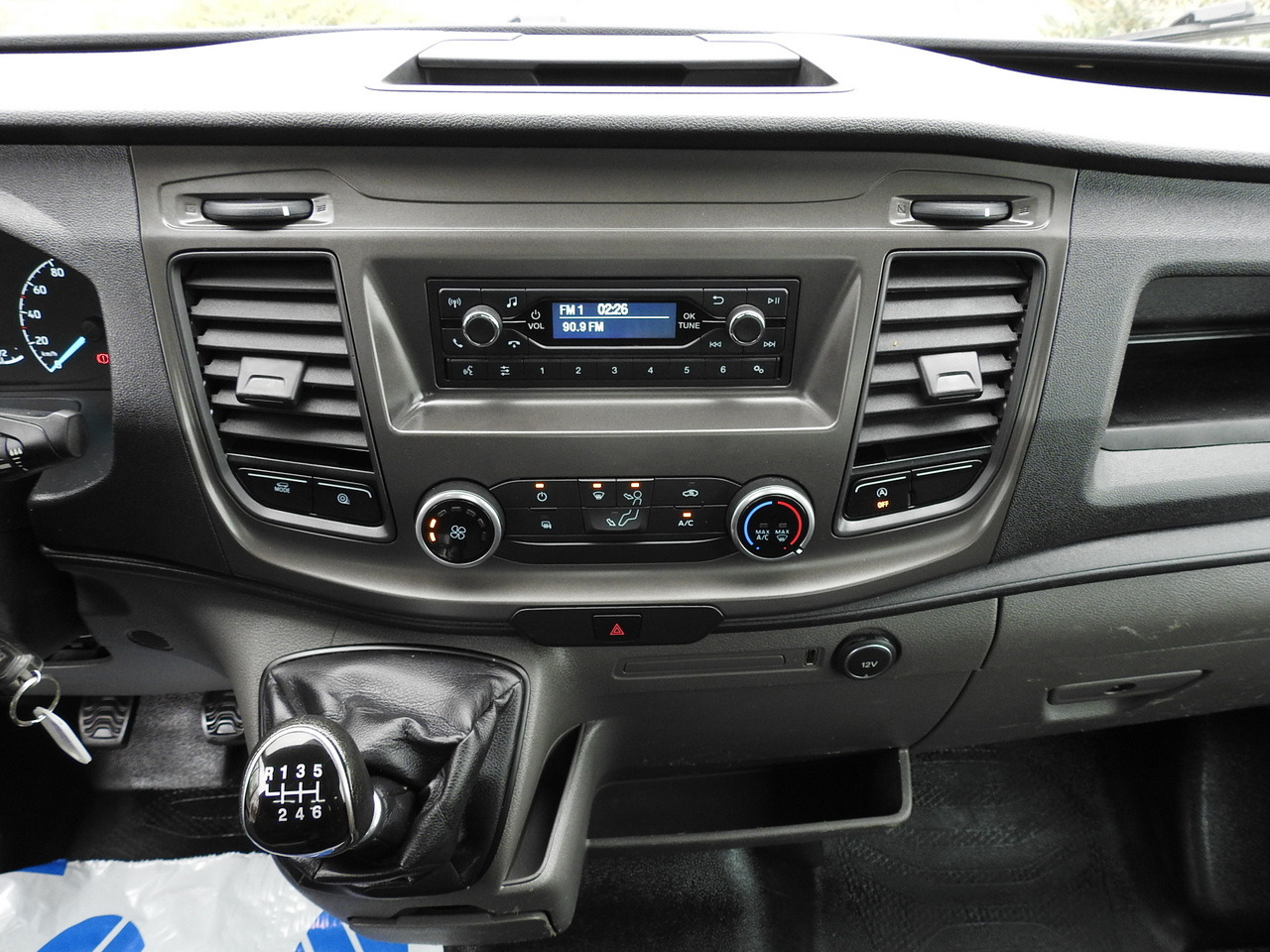 Бус самосвал FORD TRANSIT TIPPER LED LIGHTS TWIN WHEELS AIR CONDITIONING  130HP: снимка 37