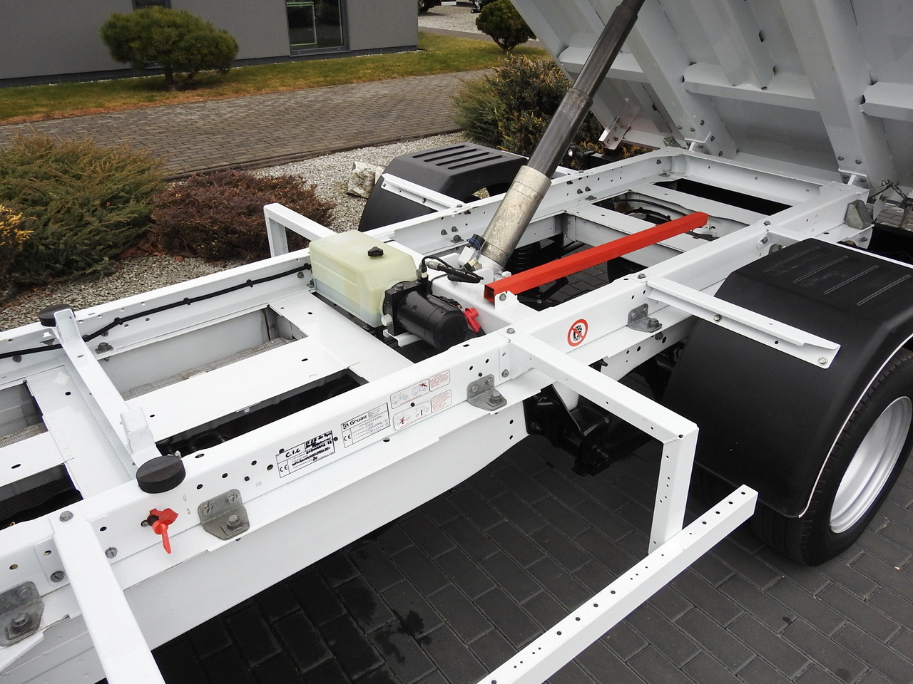 Бус самосвал FORD TRANSIT TIPPER LED LIGHTS TWIN WHEELS AIR CONDITIONING  130HP: снимка 23