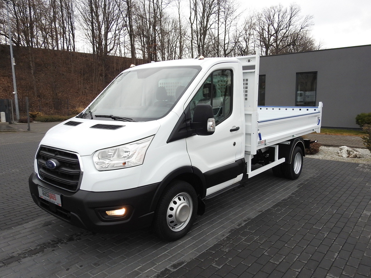 Бус самосвал FORD TRANSIT TIPPER LED LIGHTS TWIN WHEELS AIR CONDITIONING  130HP: снимка 6