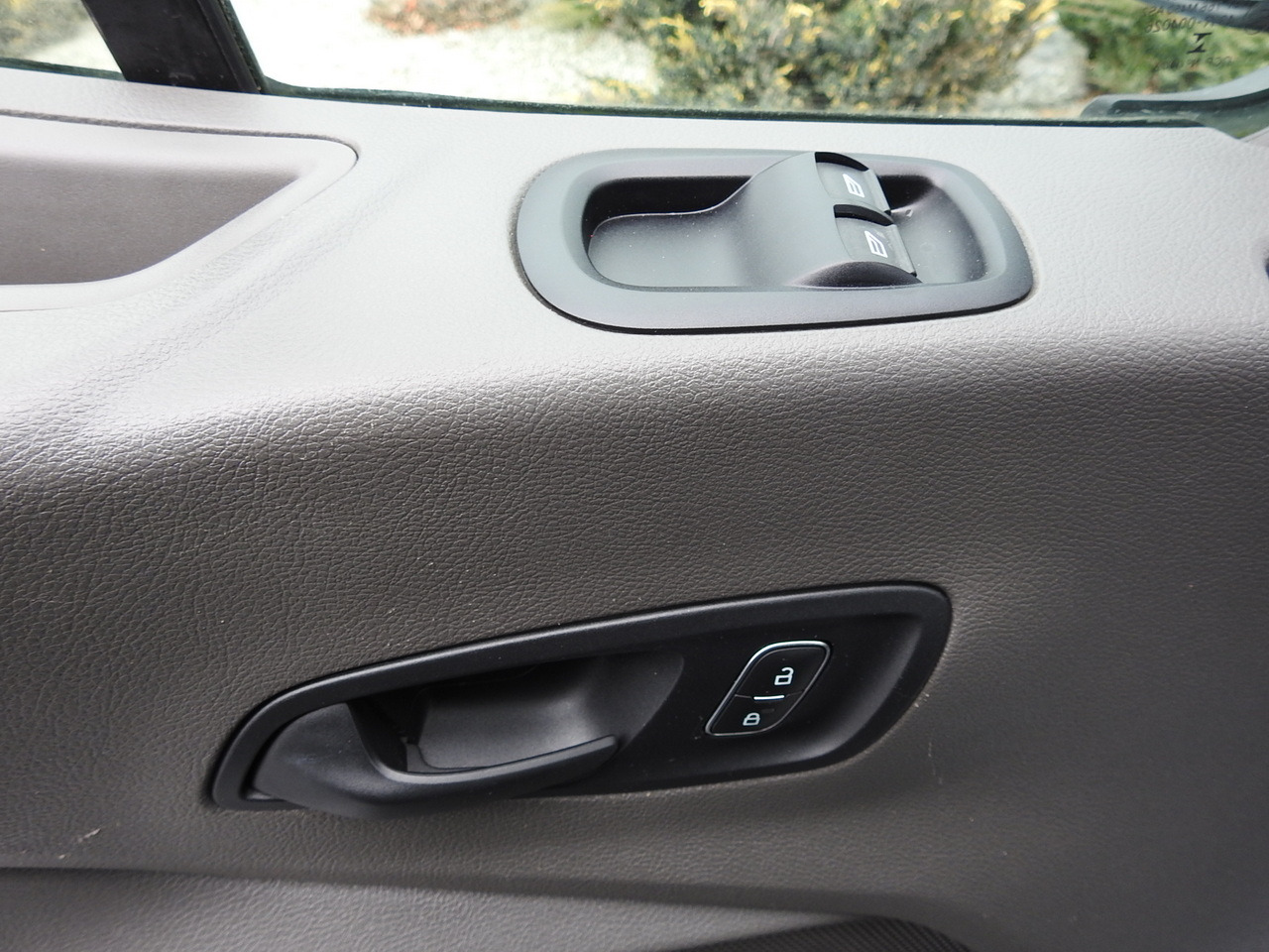 Бус самосвал FORD TRANSIT TIPPER LED LIGHTS TWIN WHEELS AIR CONDITIONING  130HP: снимка 33