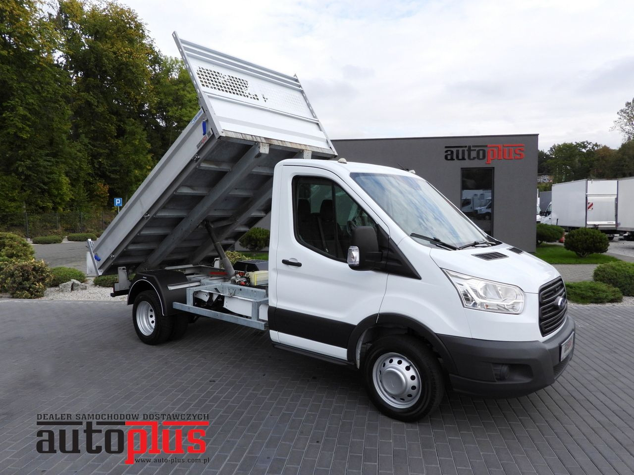 FORD TRANSIT TIPPER TWIN WHEELS 155HP - Бус самосвал: снимка 1 FORD TRANSIT TIPPER TWIN WHEELS 155HP - Бус самосвал: снимка 1