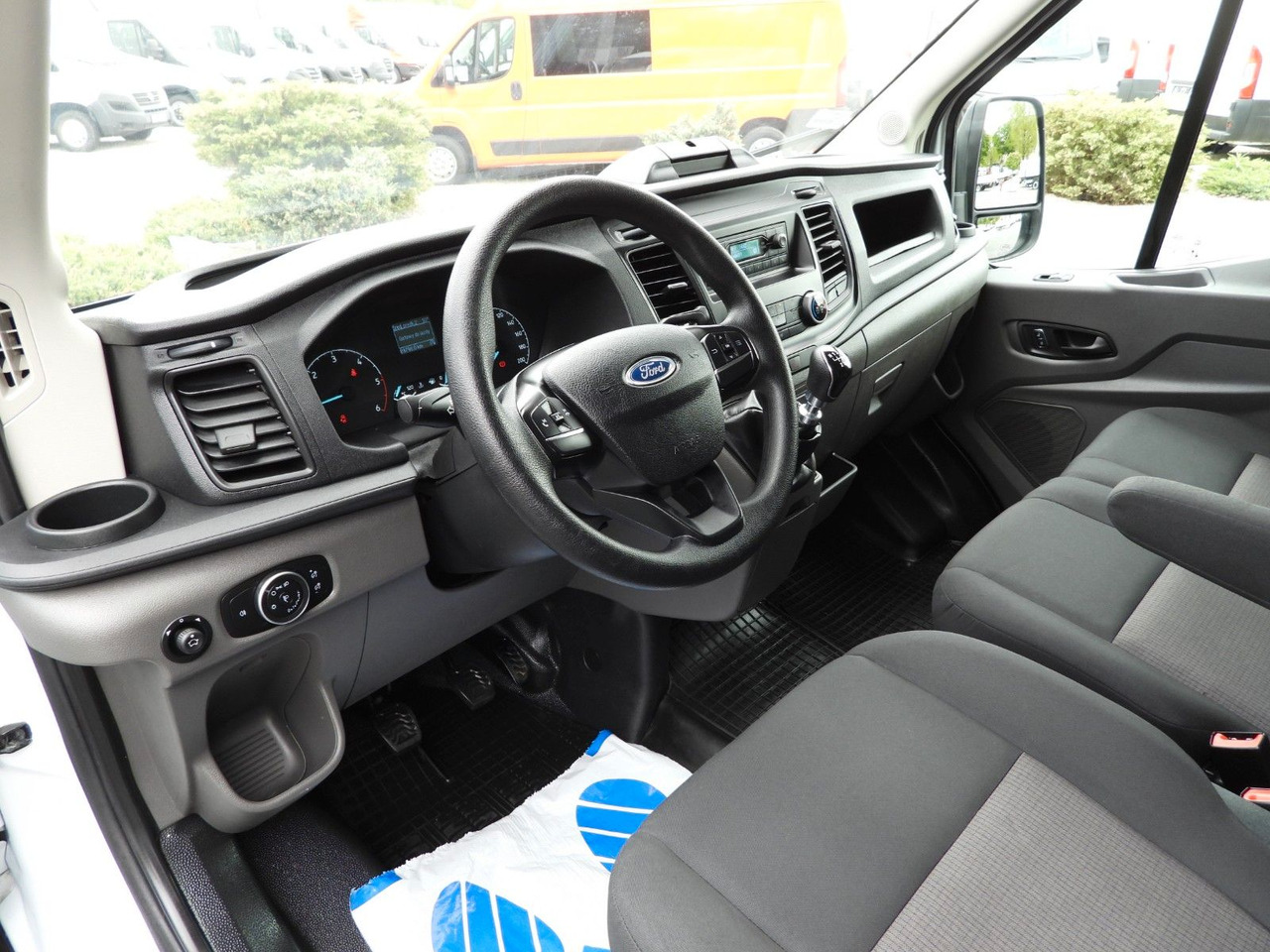 Ford TRANSIT KASTENWAGEN TEMPOMAT KLIMAANLAGE 130PS - Товарен бус: снимка 2 Ford TRANSIT KASTENWAGEN TEMPOMAT KLIMAANLAGE 130PS - Товарен бус: снимка 2
