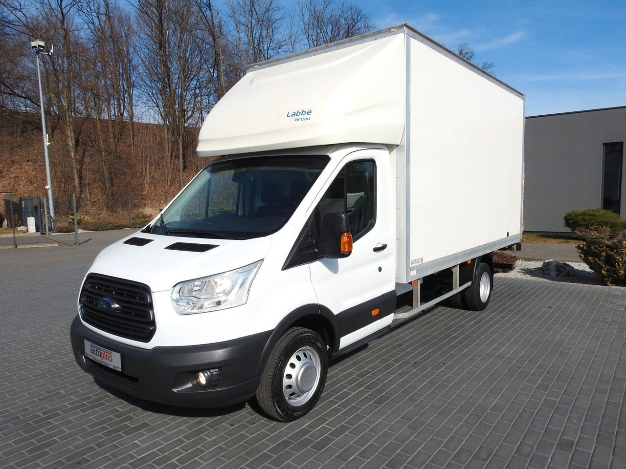 Лекотоварен автомобил фургон Ford TRANSIT  KOFFER AUFZUG 8 PALETTEN TEMPOMAT LED: снимка 6