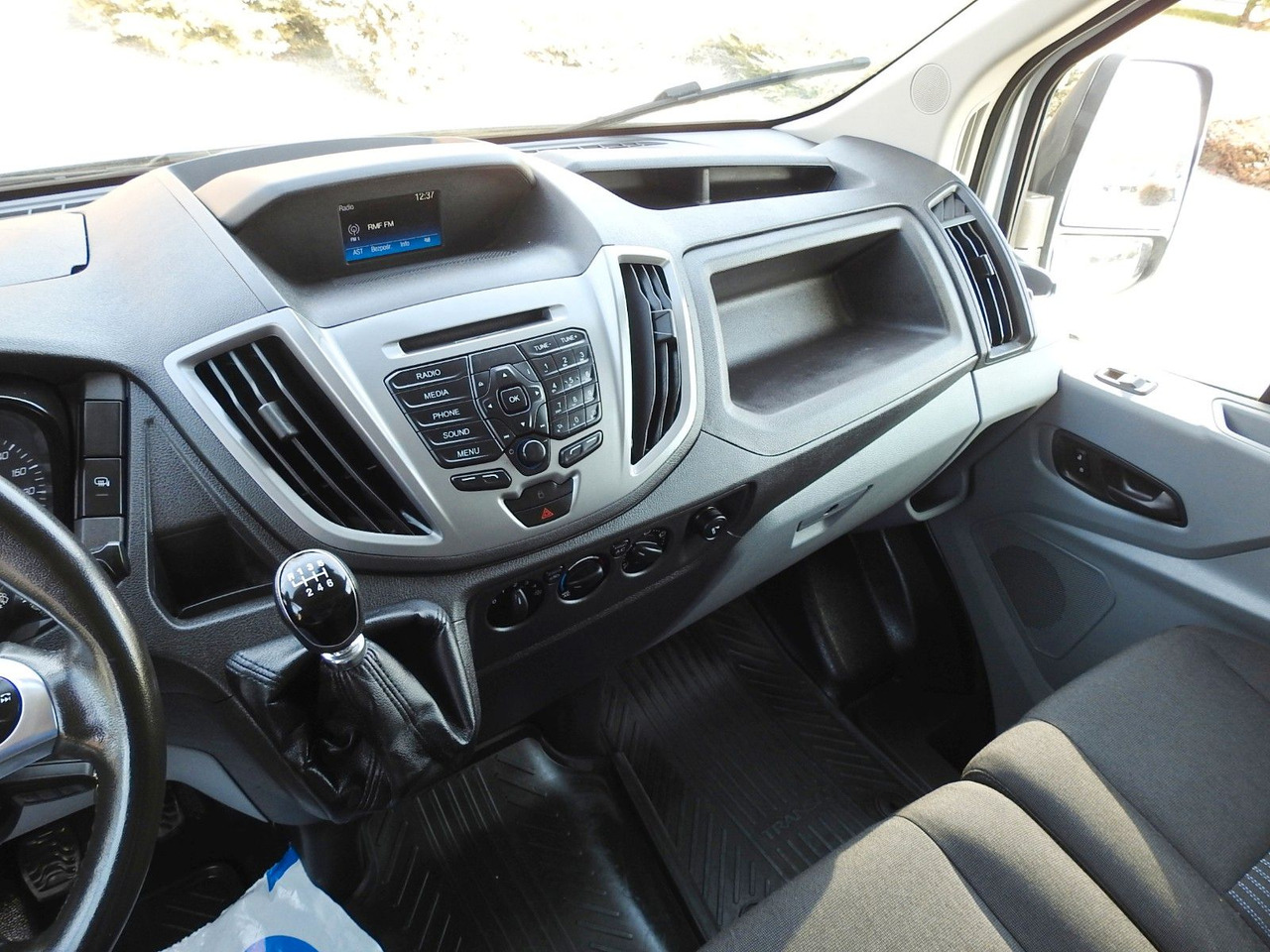 Лекотоварен автомобил фургон Ford TRANSIT  KOFFER AUFZUG 8 PALETTEN TEMPOMAT LED: снимка 27