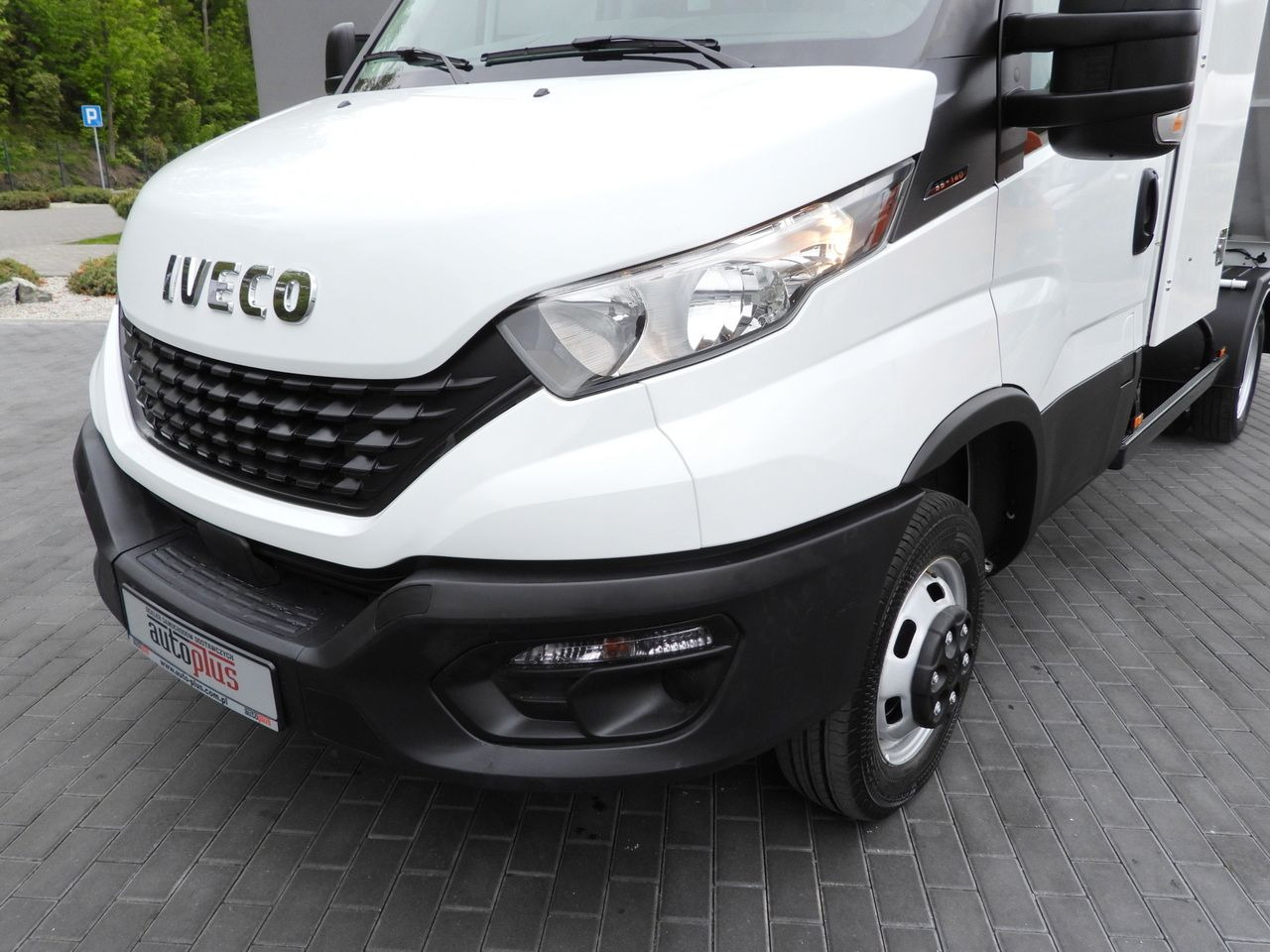Лизинг на IVECO DAILY 35C14 TIPPER CRUISE CONTROL TWIN WHEELS 140HP IVECO DAILY 35C14 TIPPER CRUISE CONTROL TWIN WHEELS 140HP: снимка 19 Лизинг на IVECO DAILY 35C14 TIPPER CRUISE CONTROL TWIN WHEELS 140HP IVECO DAILY 35C14 TIPPER CRUISE CONTROL TWIN WHEELS 140HP: снимка 19