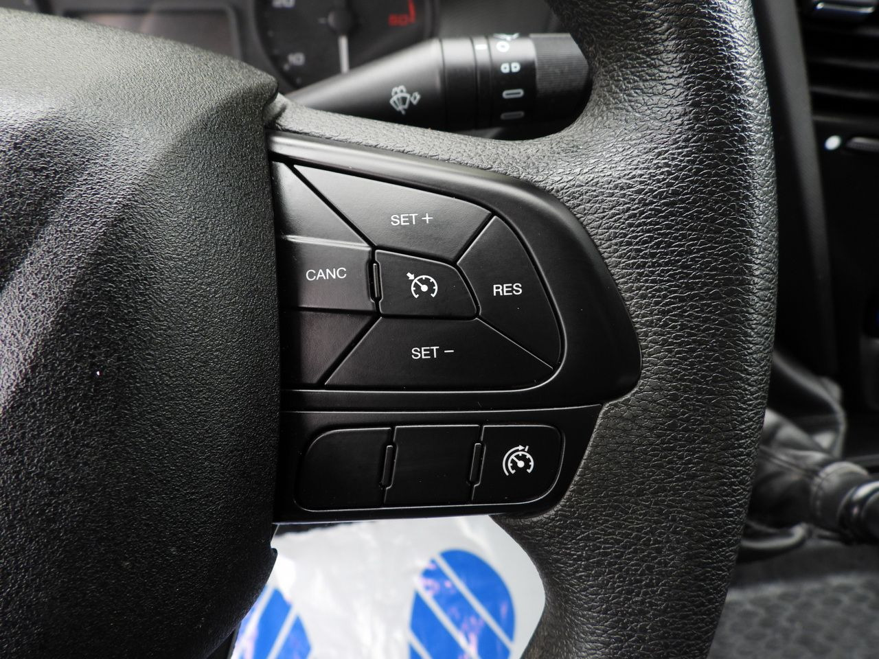 Лизинг на IVECO DAILY 35C14 TIPPER CRUISE CONTROL TWIN WHEELS 140HP IVECO DAILY 35C14 TIPPER CRUISE CONTROL TWIN WHEELS 140HP: снимка 31 Лизинг на IVECO DAILY 35C14 TIPPER CRUISE CONTROL TWIN WHEELS 140HP IVECO DAILY 35C14 TIPPER CRUISE CONTROL TWIN WHEELS 140HP: снимка 31