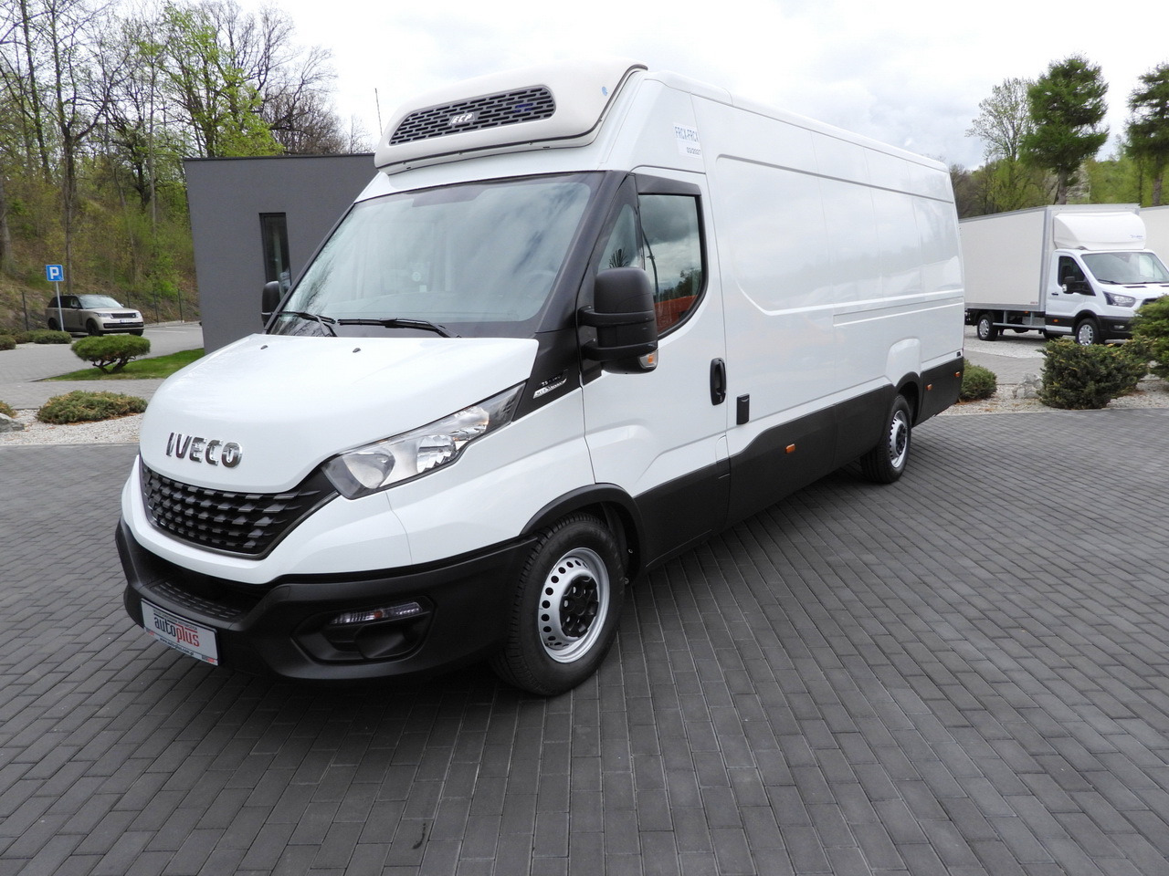Хладилен бус IVECO DAILY 35S14 REFRIGERATOR VAN 0*C POWER SUPPLY 230V CRUISE CONTROL AUTOMATIC TRANSMISSION HI-MATIC AIR CONDITIONING  140HP: снимка 18