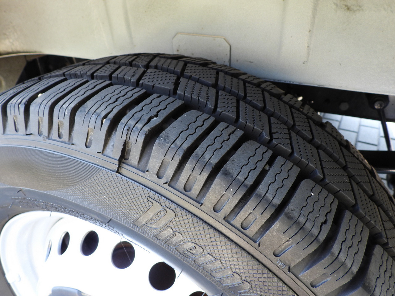 Хладилен бус IVECO DAILY 35S14 REFRIGERATOR VAN 0*C POWER SUPPLY 230V CRUISE CONTROL AUTOMATIC TRANSMISSION HI-MATIC AIR CONDITIONING  140HP: снимка 32