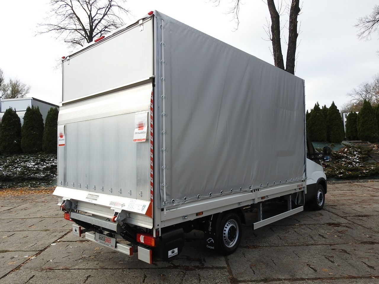IVECO DAILY 35S16 NEW TARPAULIN LIFT 8 PALLETS CRUISE CONTROL AIR CONDITIONING 160HP - Брезентов бус: снимка 3 IVECO DAILY 35S16 NEW TARPAULIN LIFT 8 PALLETS CRUISE CONTROL AIR CONDITIONING 160HP - Брезентов бус: снимка 3