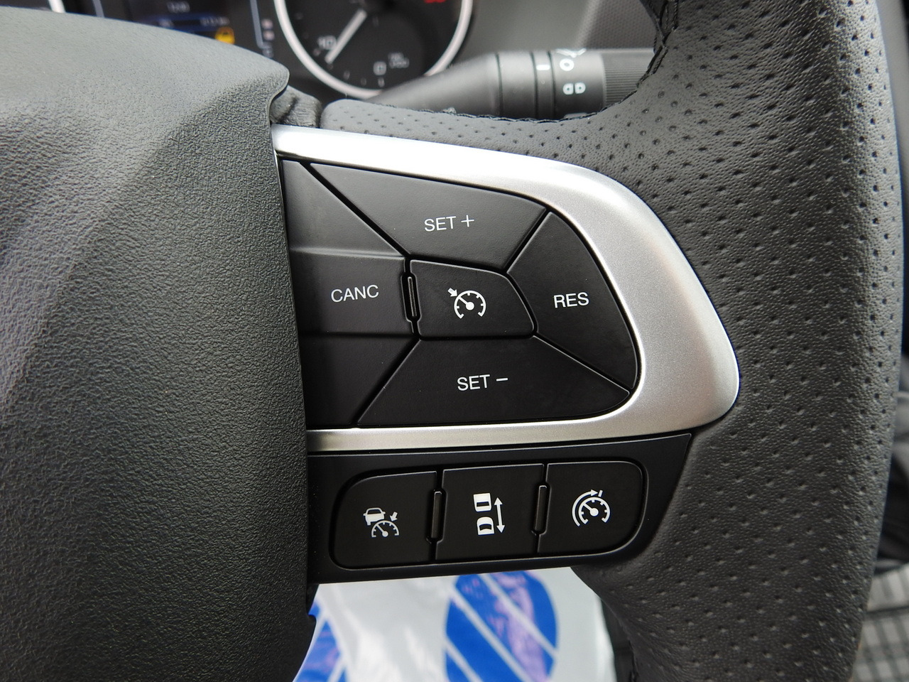 Нови Лекотоварен автомобил фургон IVECO DAILY 35S18 NEW BOX 10 PALLETS CRUISE CONTROL NAVIGATION AIR CONDITIONING LED LIGHTS GUARANTEE  180HP: снимка 35