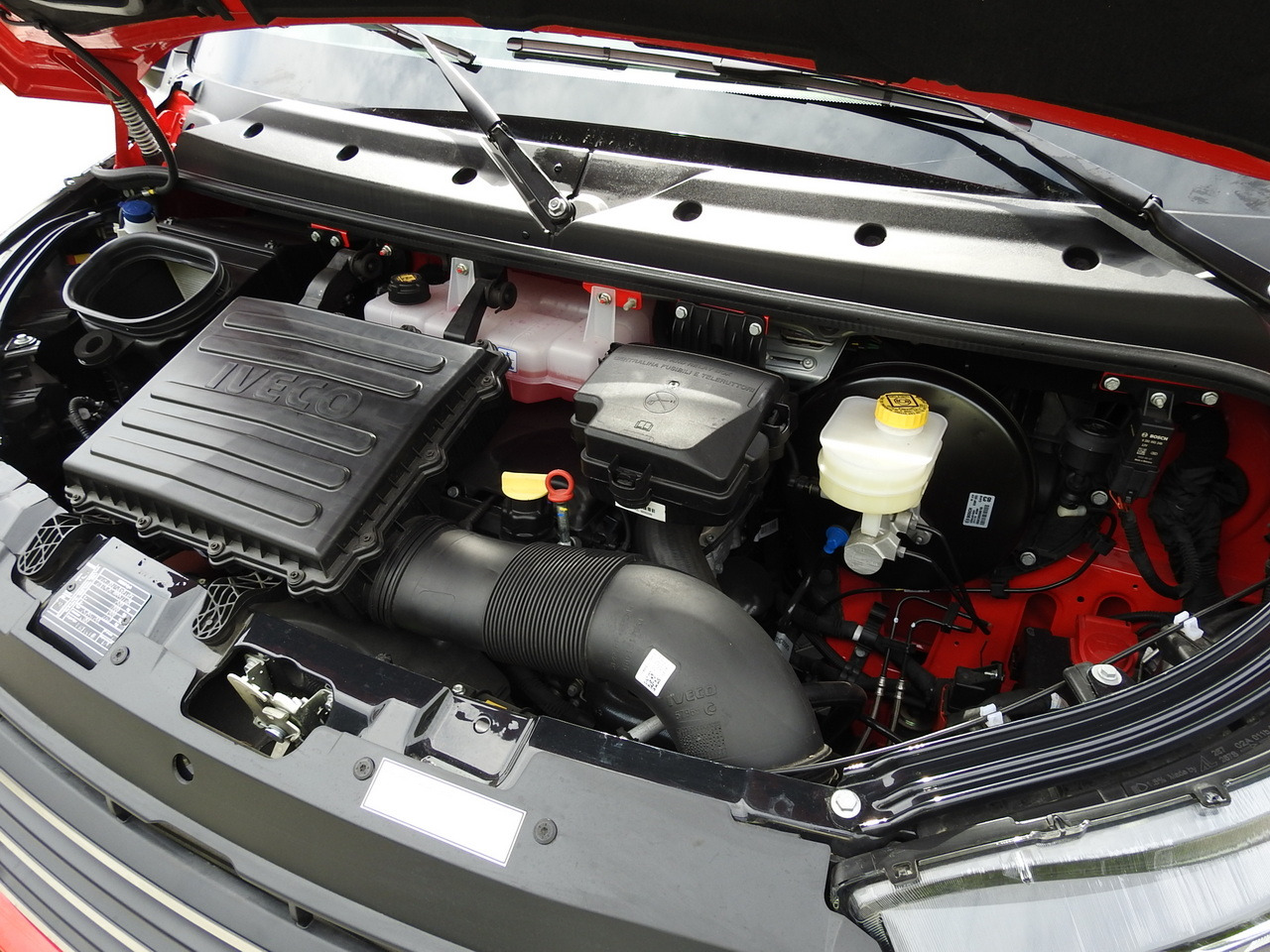 Нови Лекотоварен автомобил фургон IVECO DAILY 35S18 NEW BOX 10 PALLETS CRUISE CONTROL NAVIGATION AIR CONDITIONING LED LIGHTS GUARANTEE  180HP: снимка 29