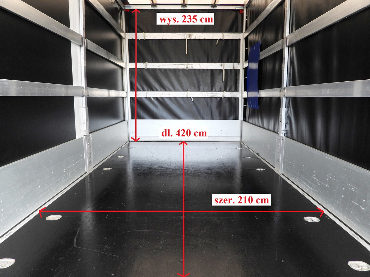 Брезентов бус IVECO DAILY 35S18 TARPAULIN LIFT 8 PALLETS WEBASTO CRUISE CONTROL AIR CONDITIONING 180HP: снимка 13 Брезентов бус IVECO DAILY 35S18 TARPAULIN LIFT 8 PALLETS WEBASTO CRUISE CONTROL AIR CONDITIONING 180HP: снимка 13