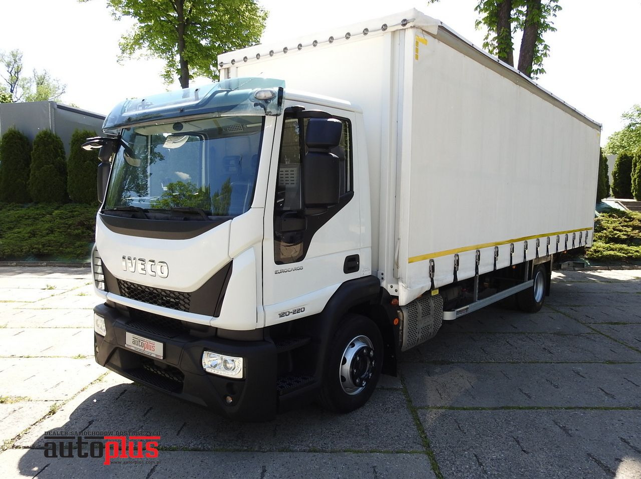 IVECO EUROCARGO 120 - 220 TARPAULIN LIFT 20 PALLETS LED LIGHTS AUTOMATIC TRANSMISSION HI-MATIC TWIN WHEELS AIR CONDITIONING 220HP - Брезентов бус: снимка 1 IVECO EUROCARGO 120 - 220 TARPAULIN LIFT 20 PALLETS LED LIGHTS AUTOMATIC TRANSMISSION HI-MATIC TWIN WHEELS AIR CONDITIONING 220HP - Брезентов бус: снимка 1