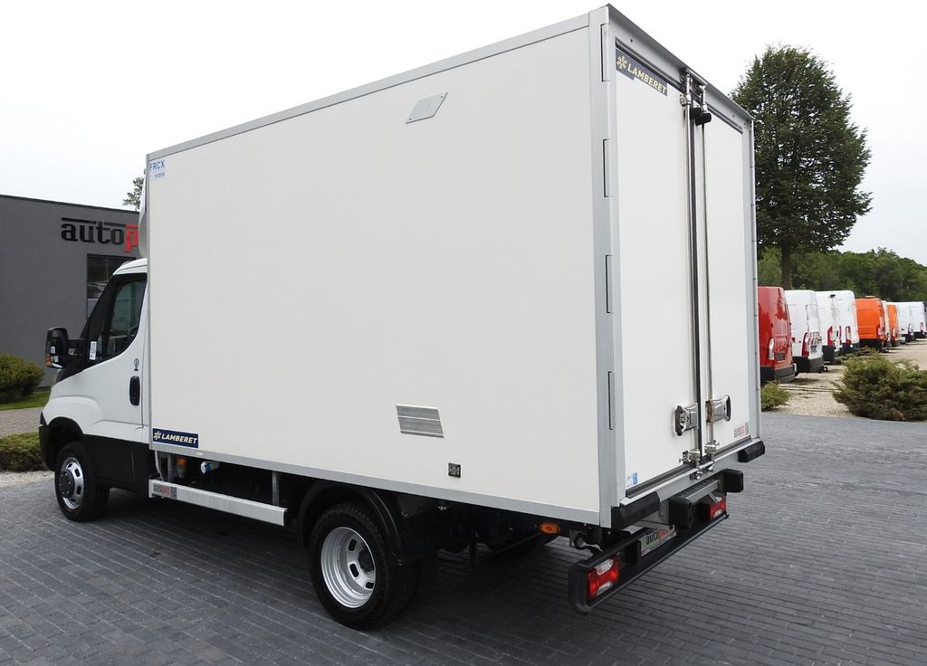 Хладилен бус Iveco DAILY 35C15 KUHLKOFFER -12*C ZWILLINGSRÄDER: снимка 9
