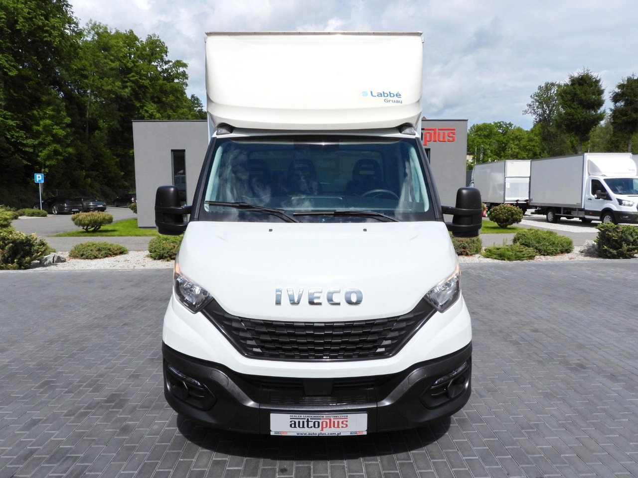 Iveco DAILY 35C16 KOFFER AUFZUG 8 PALETTEN TEMPOMAT Iveco DAILY 35C16 KOFFER AUFZUG 8 PALETTEN TEMPOMAT - Лекотоварен автомобил фургон: снимка 5 Iveco DAILY 35C16 KOFFER AUFZUG 8 PALETTEN TEMPOMAT Iveco DAILY 35C16 KOFFER AUFZUG 8 PALETTEN TEMPOMAT - Лекотоварен автомобил фургон: снимка 5