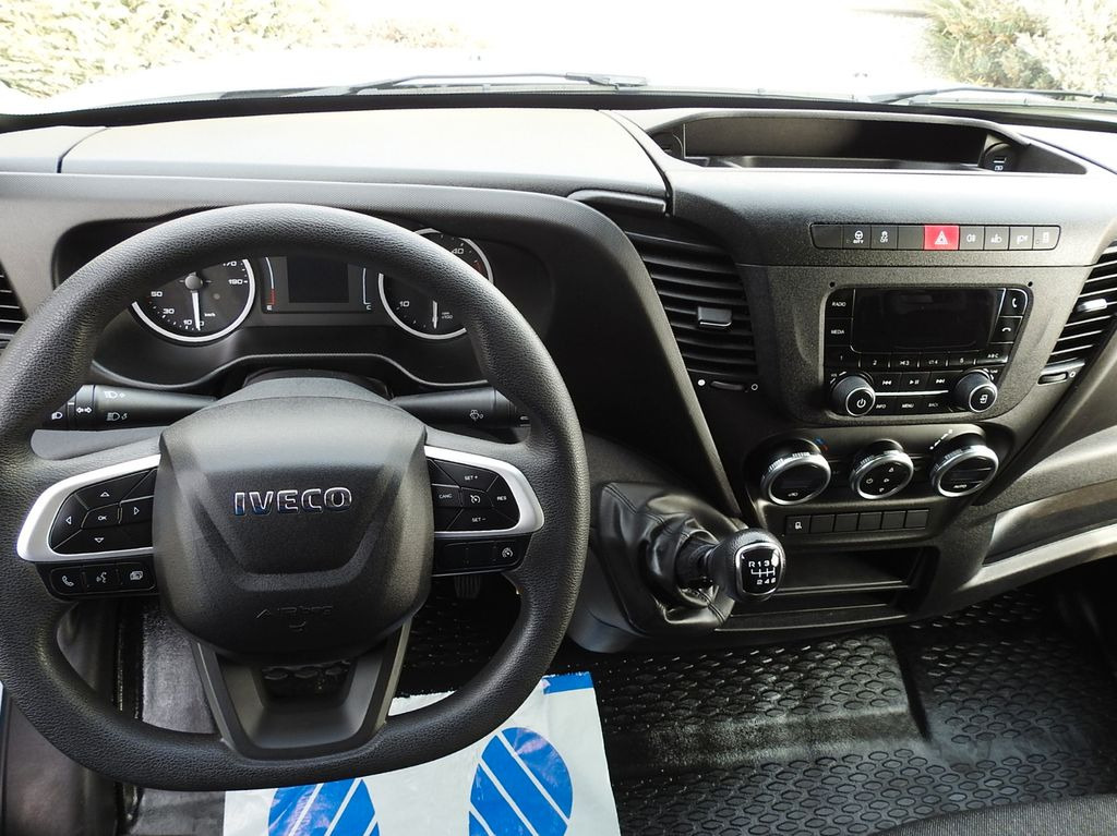 Лекотоварен автомобил фургон Iveco DAILY 35C16 KOFFER AUFZUG 8 PALETTEN TEMPOMAT: снимка 24