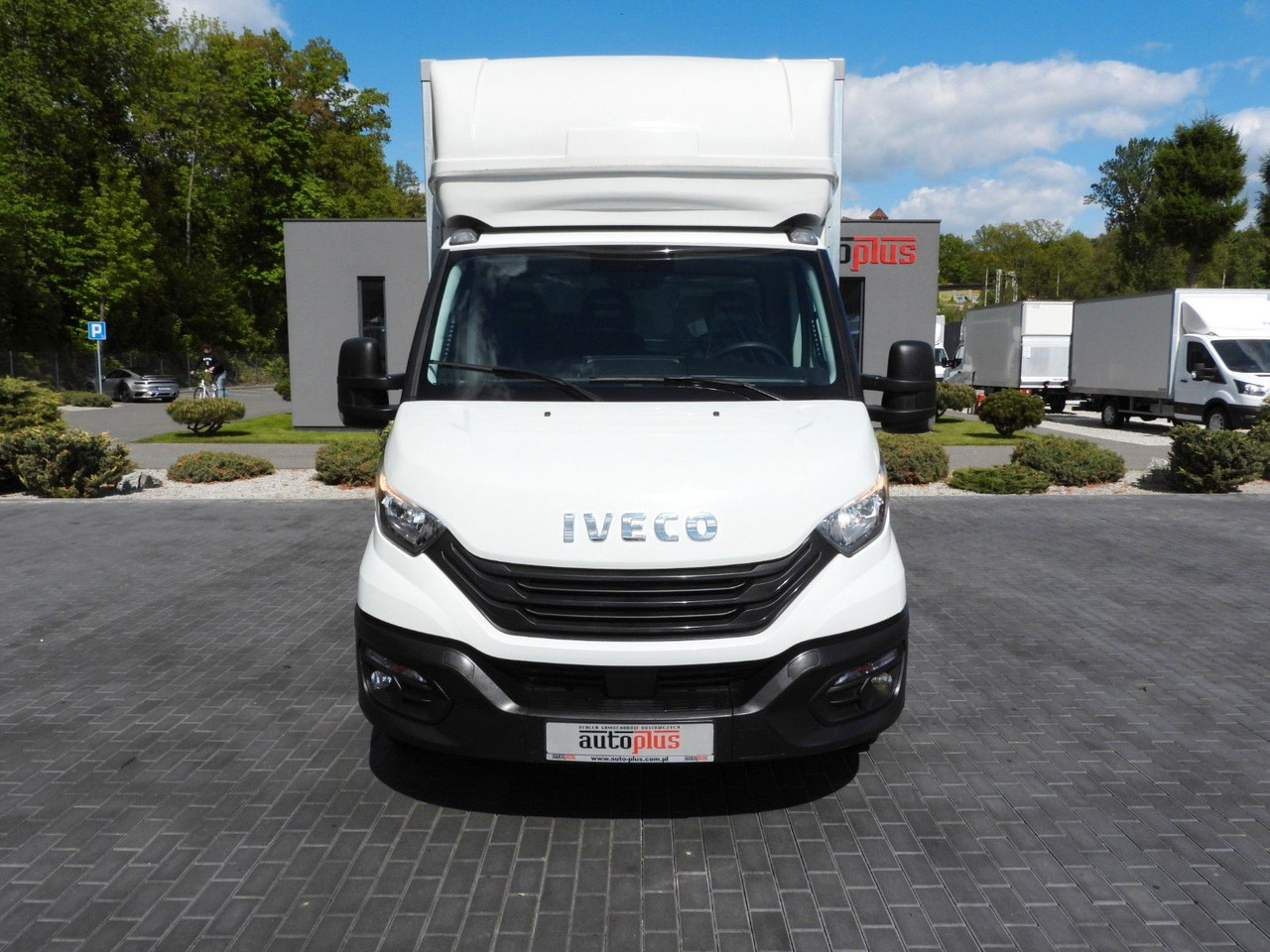 Iveco DAILY 35C16 KOFFER AUFZUG 8 PALETTEN TEMPOMAT - Лекотоварен автомобил фургон: снимка 5 Iveco DAILY 35C16 KOFFER AUFZUG 8 PALETTEN TEMPOMAT - Лекотоварен автомобил фургон: снимка 5