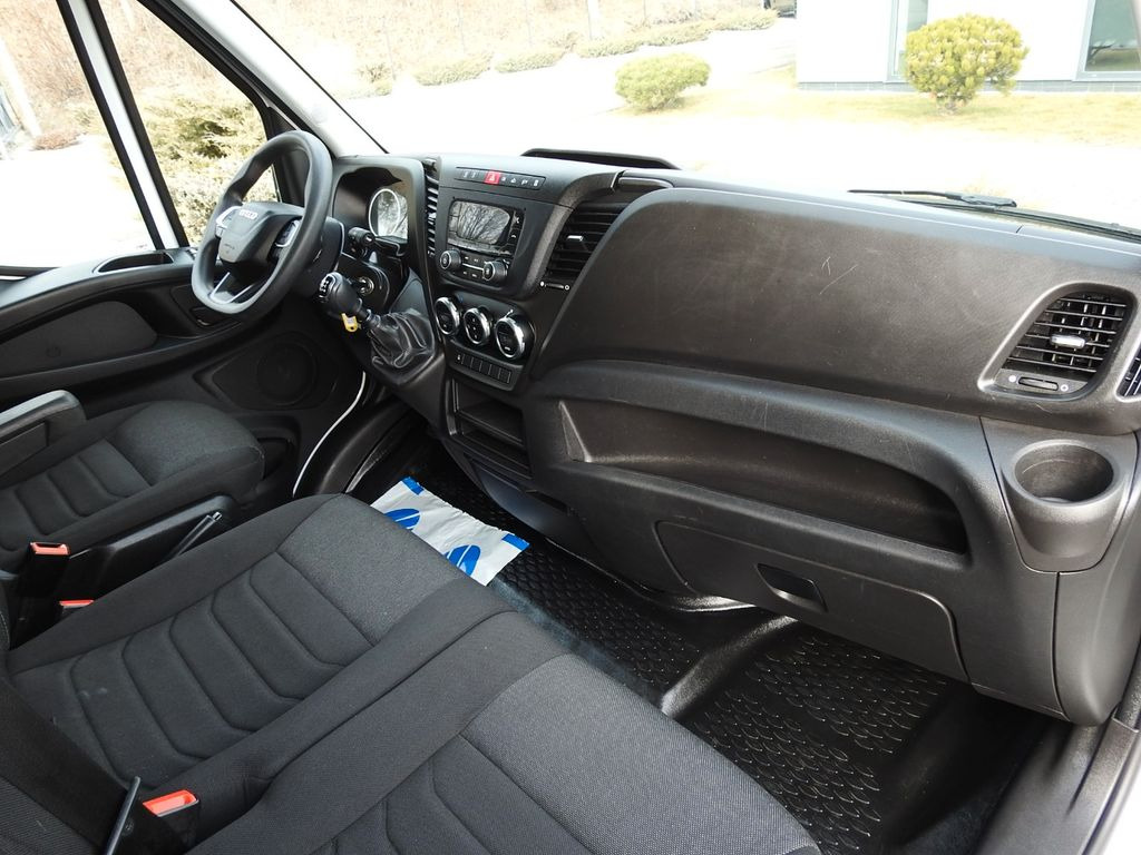 Лекотоварен автомобил фургон Iveco DAILY 35C16 KOFFER AUFZUG 8 PALETTEN TEMPOMAT: снимка 30