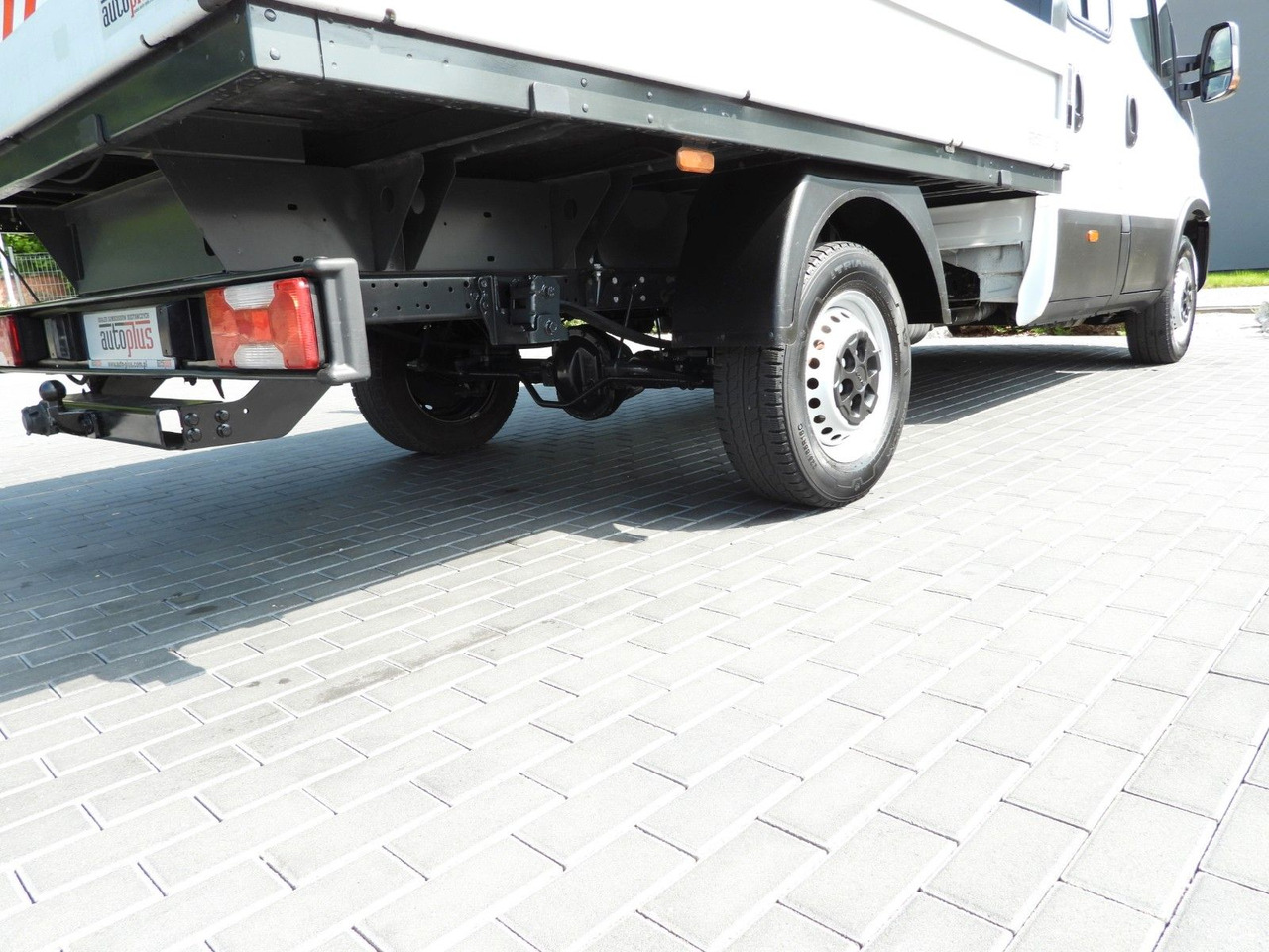 Лизинг на  Iveco DAILY 35S12 PRITSCHE DOPPELKABINE DOKA 7 SITZE Iveco DAILY 35S12 PRITSCHE DOPPELKABINE DOKA 7 SITZE: снимка 15