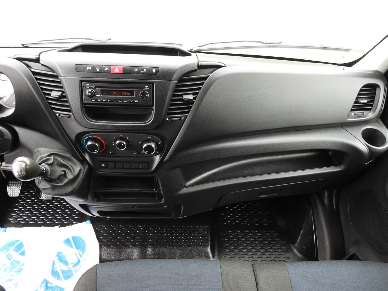 Бордови бус, Бус с двойна кабина Iveco DAILY 35S15 PRITSCHE DOPPELKABINE DOKA 7 SITZE: снимка 25