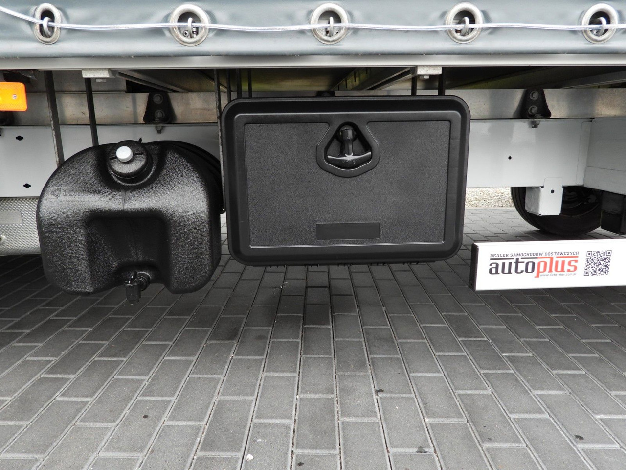 Брезентов бус Iveco MOVANO  PRITSCHE PLANE 10 PALETTEN TEMPOMAT NAVI: снимка 20