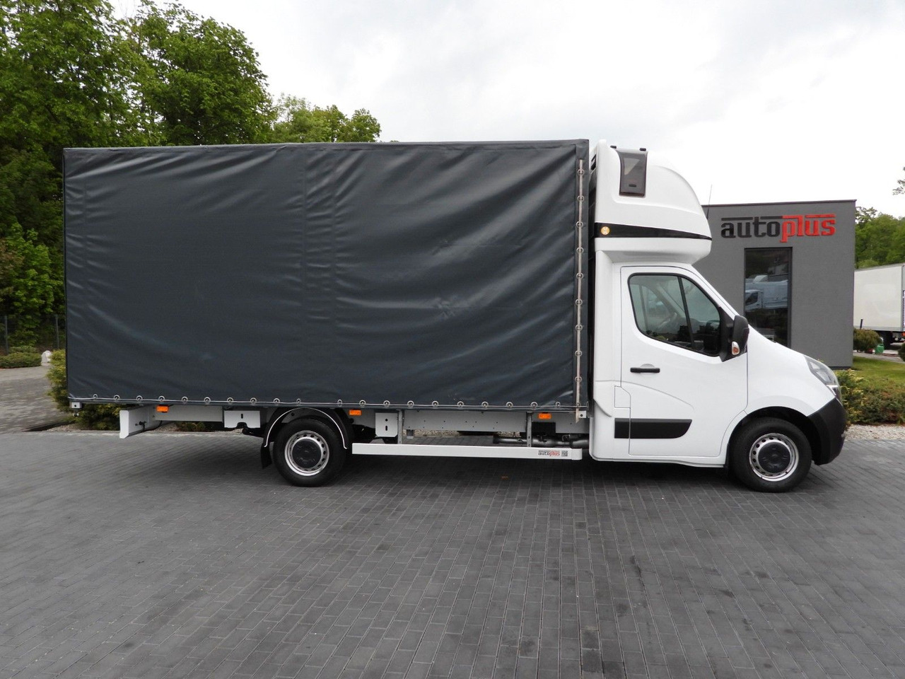 Брезентов бус Iveco MOVANO  PRITSCHE PLANE 10 PALETTEN TEMPOMAT NAVI: снимка 7