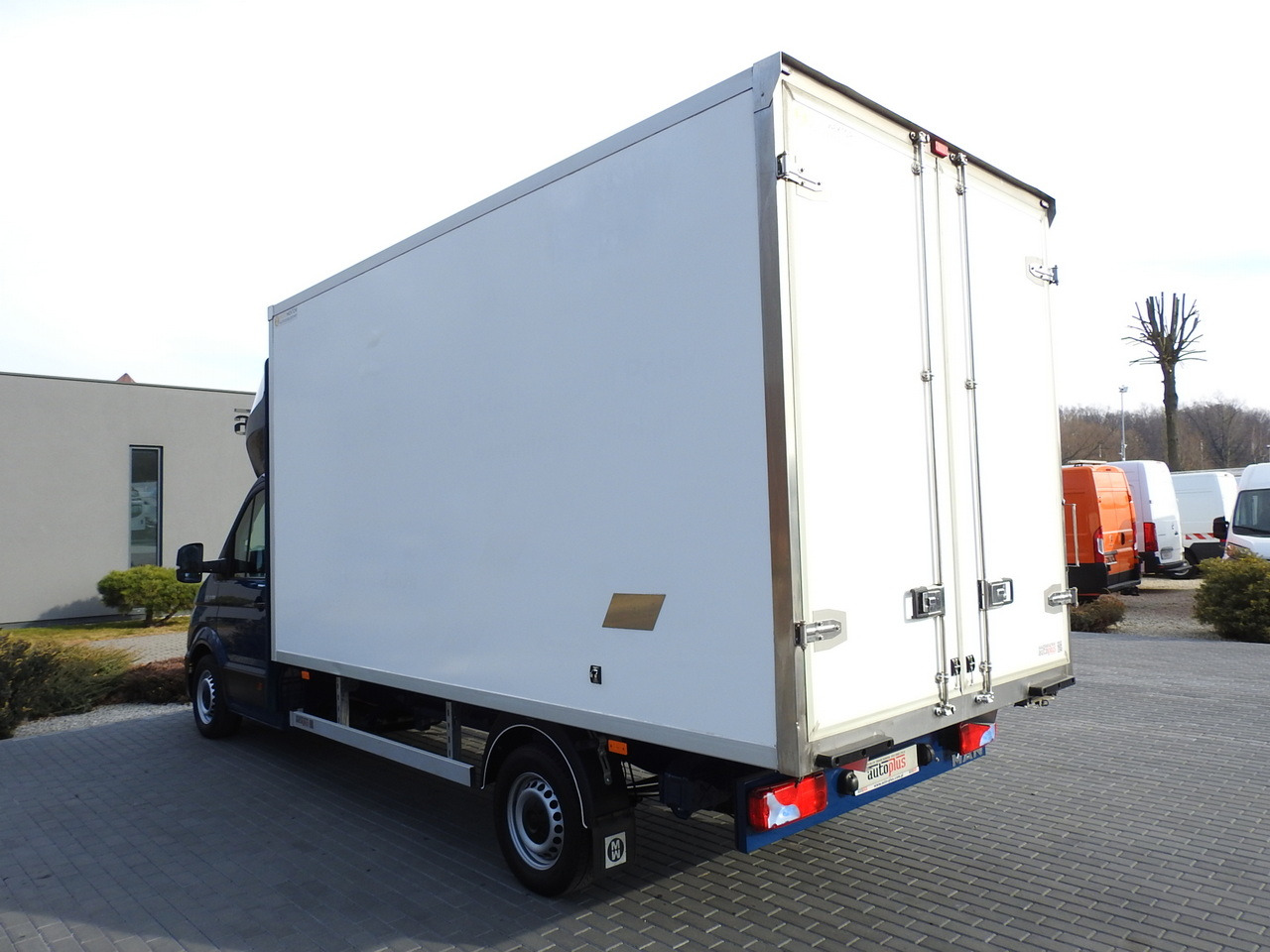 Хладилен бус MAN TGE 3.180 REGRIGERATOR BOX -5*C 8 PALLETS HEATING FUNCTION CRUISE CONTROL PNEUMATICS AIR CONDITIONING 180HP: снимка 10 Хладилен бус MAN TGE 3.180 REGRIGERATOR BOX -5*C 8 PALLETS HEATING FUNCTION CRUISE CONTROL PNEUMATICS AIR CONDITIONING 180HP: снимка 10