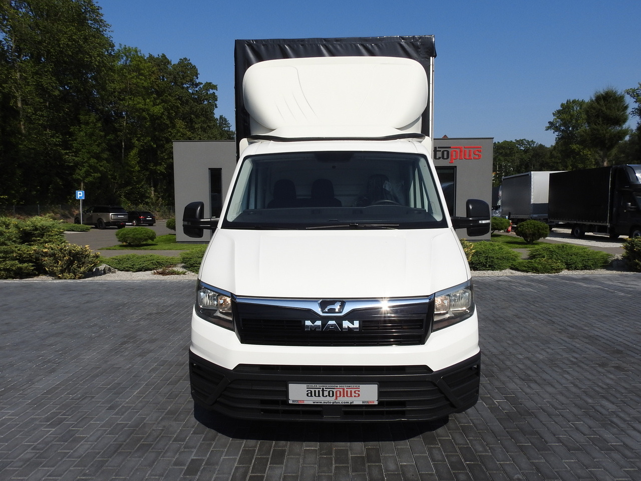 MAN TGE TARPAULIN 10 PALLETS AIR CONDITIONING 180HP - Брезентов бус: снимка 5 MAN TGE TARPAULIN 10 PALLETS AIR CONDITIONING 180HP - Брезентов бус: снимка 5