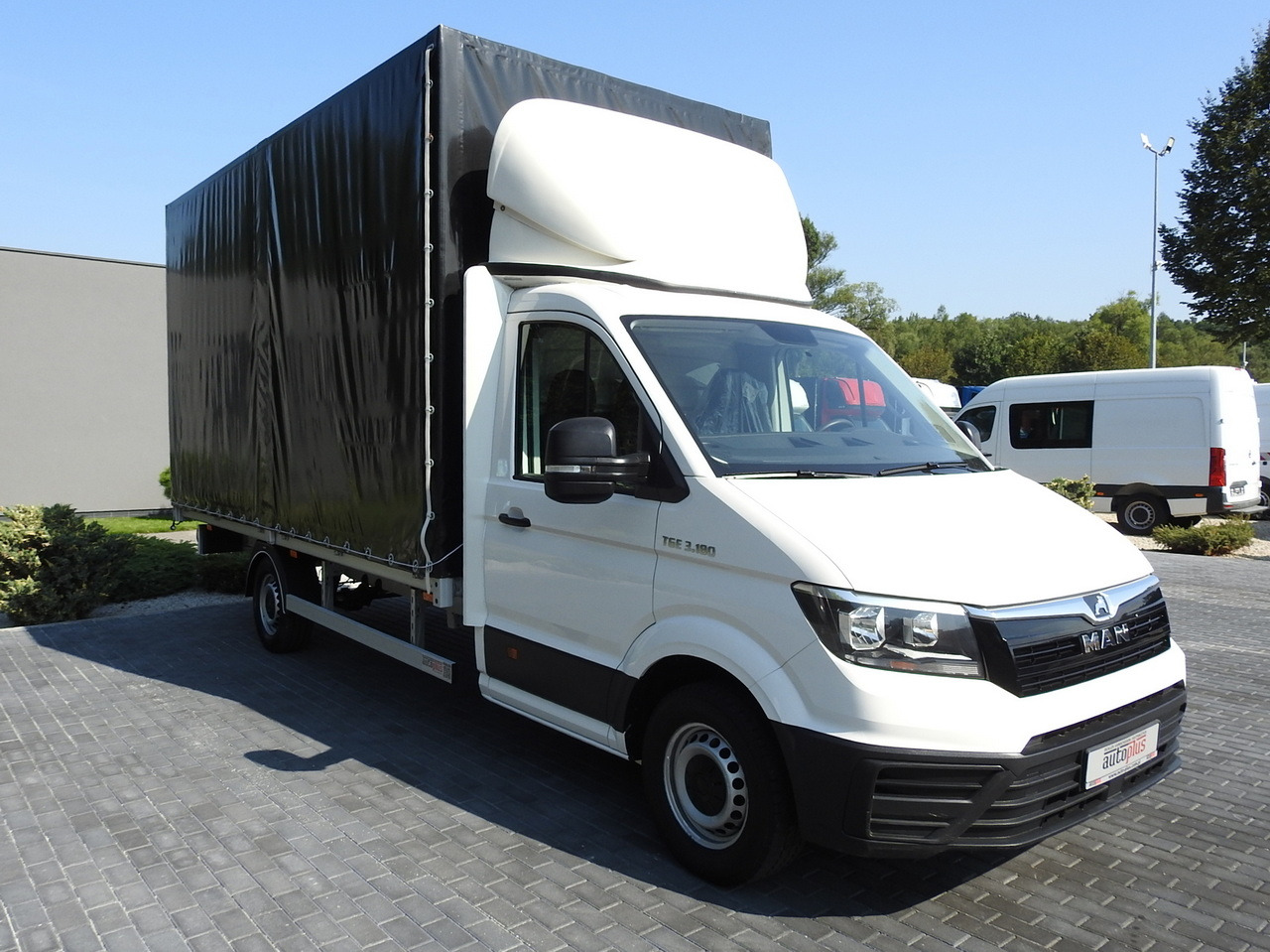 MAN TGE TARPAULIN 10 PALLETS AIR CONDITIONING 180HP - Брезентов бус: снимка 4 MAN TGE TARPAULIN 10 PALLETS AIR CONDITIONING 180HP - Брезентов бус: снимка 4