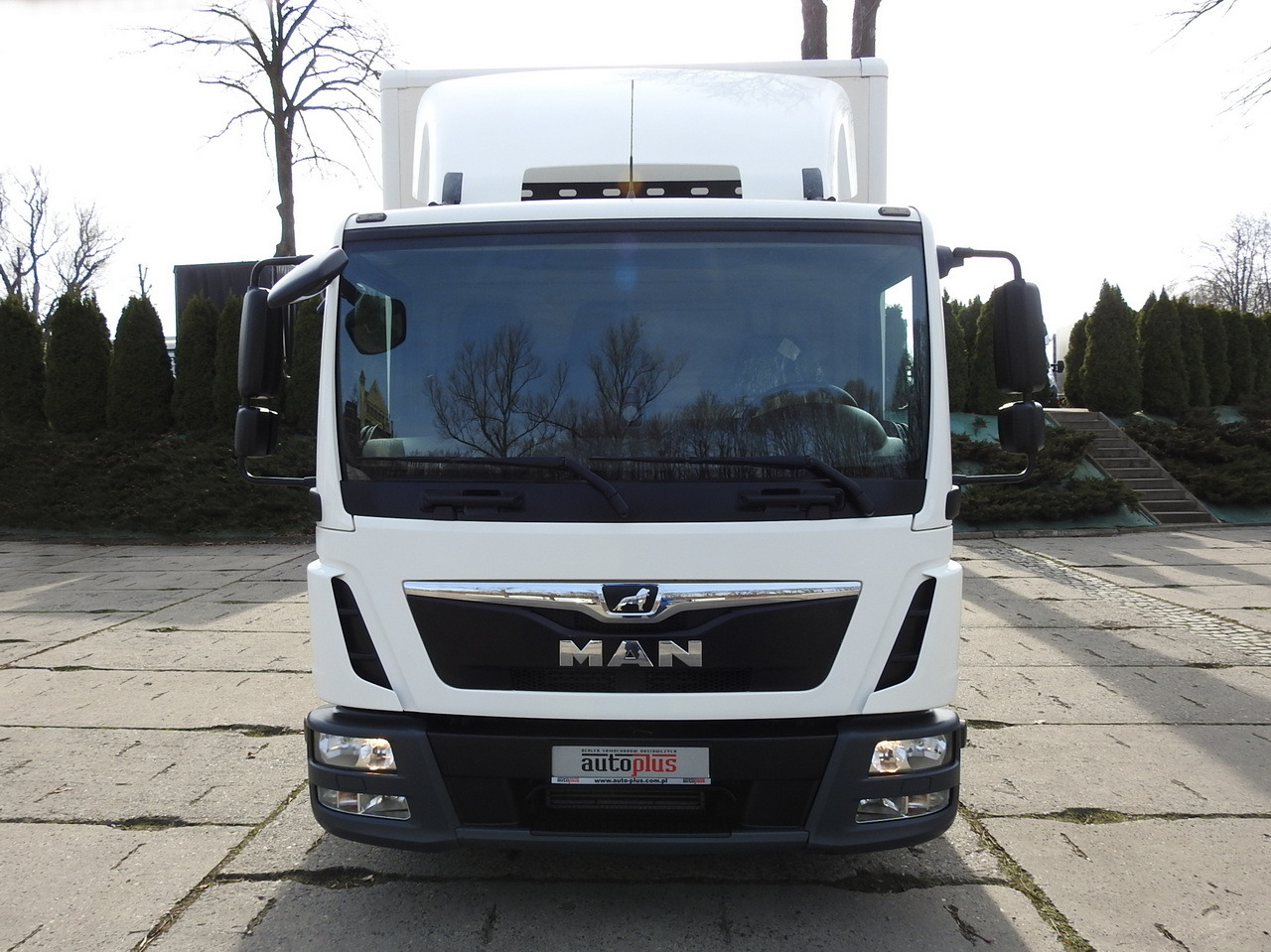 MAN TGL 8.18 BOX 16 PALLETS CRUISE CONTROL TWIN WHEELS 180HP - Камион фургон: снимка 5 MAN TGL 8.18 BOX 16 PALLETS CRUISE CONTROL TWIN WHEELS 180HP - Камион фургон: снимка 5