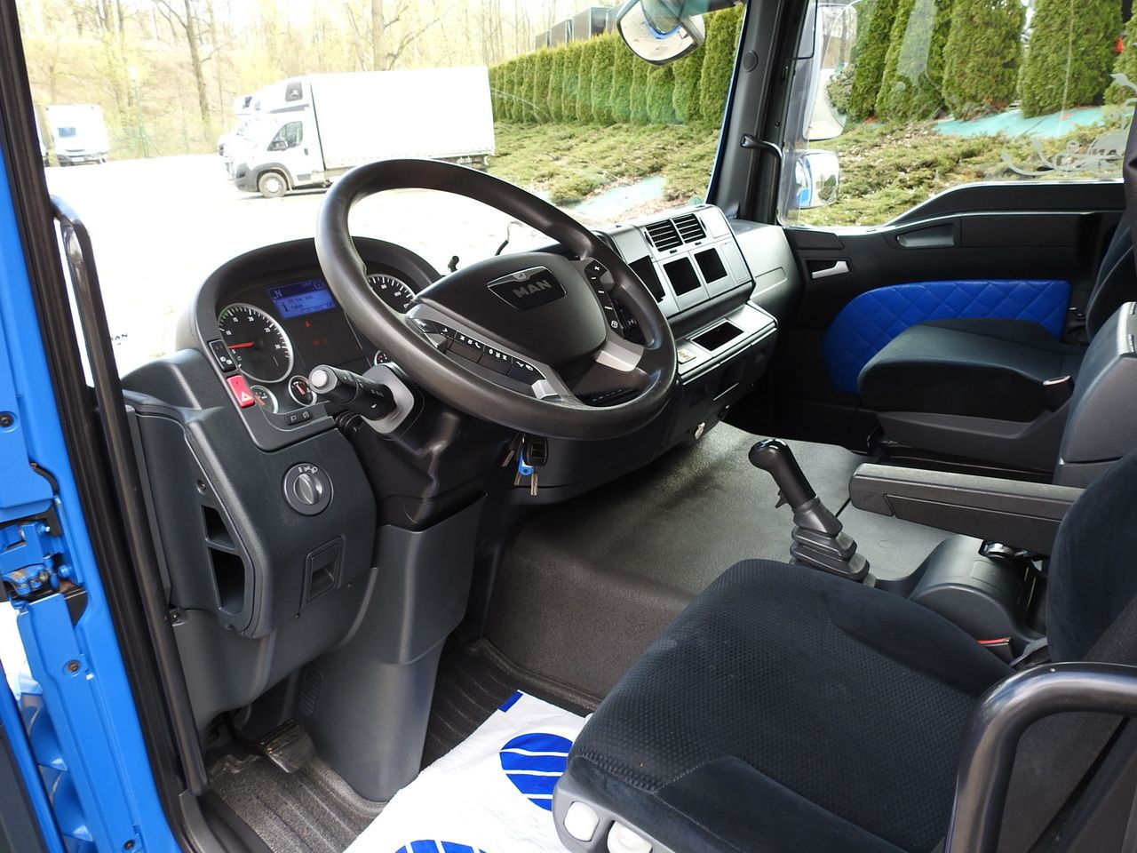 MAN TGM 15.290 TARPAULIN LIFT 18 PALLETS CRUISE CONTROL TWIN WHEELS AIR CONDITIONING 290HP - Брезентов бус: снимка 2 MAN TGM 15.290 TARPAULIN LIFT 18 PALLETS CRUISE CONTROL TWIN WHEELS AIR CONDITIONING 290HP - Брезентов бус: снимка 2