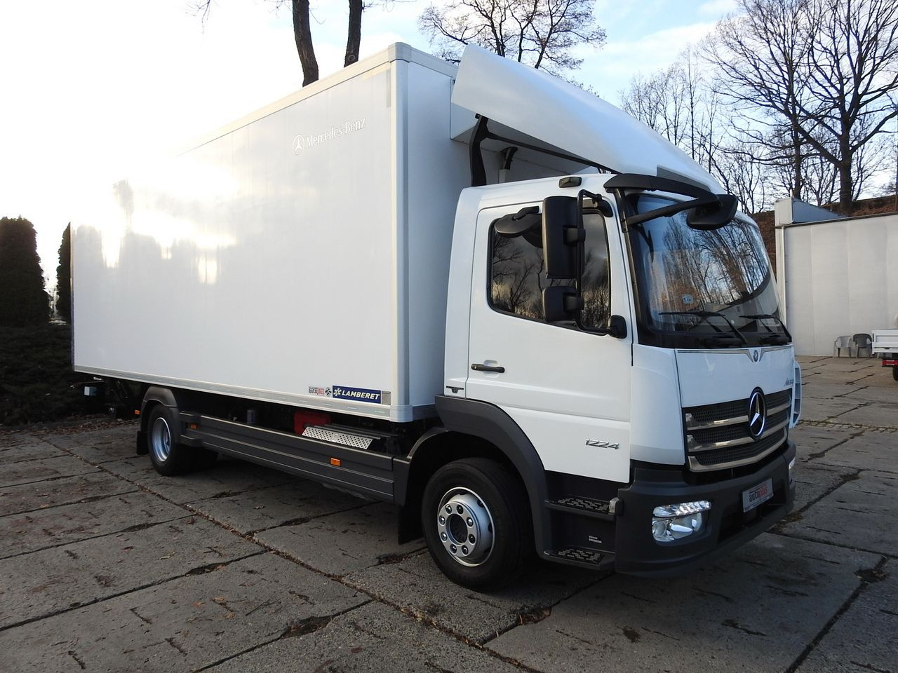 MERCEDES ATEGO 12.24 REGRIGERATOR BOX -10*C LIFT 16 PALLETS HEATING FUNCTION WEBASTO CRUISE CONTROL PNEUMATICS AIR CONDITIONING 240HP - Рефрижератор камион: снимка 4 MERCEDES ATEGO 12.24 REGRIGERATOR BOX -10*C LIFT 16 PALLETS HEATING FUNCTION WEBASTO CRUISE CONTROL PNEUMATICS AIR CONDITIONING 240HP - Рефрижератор камион: снимка 4
