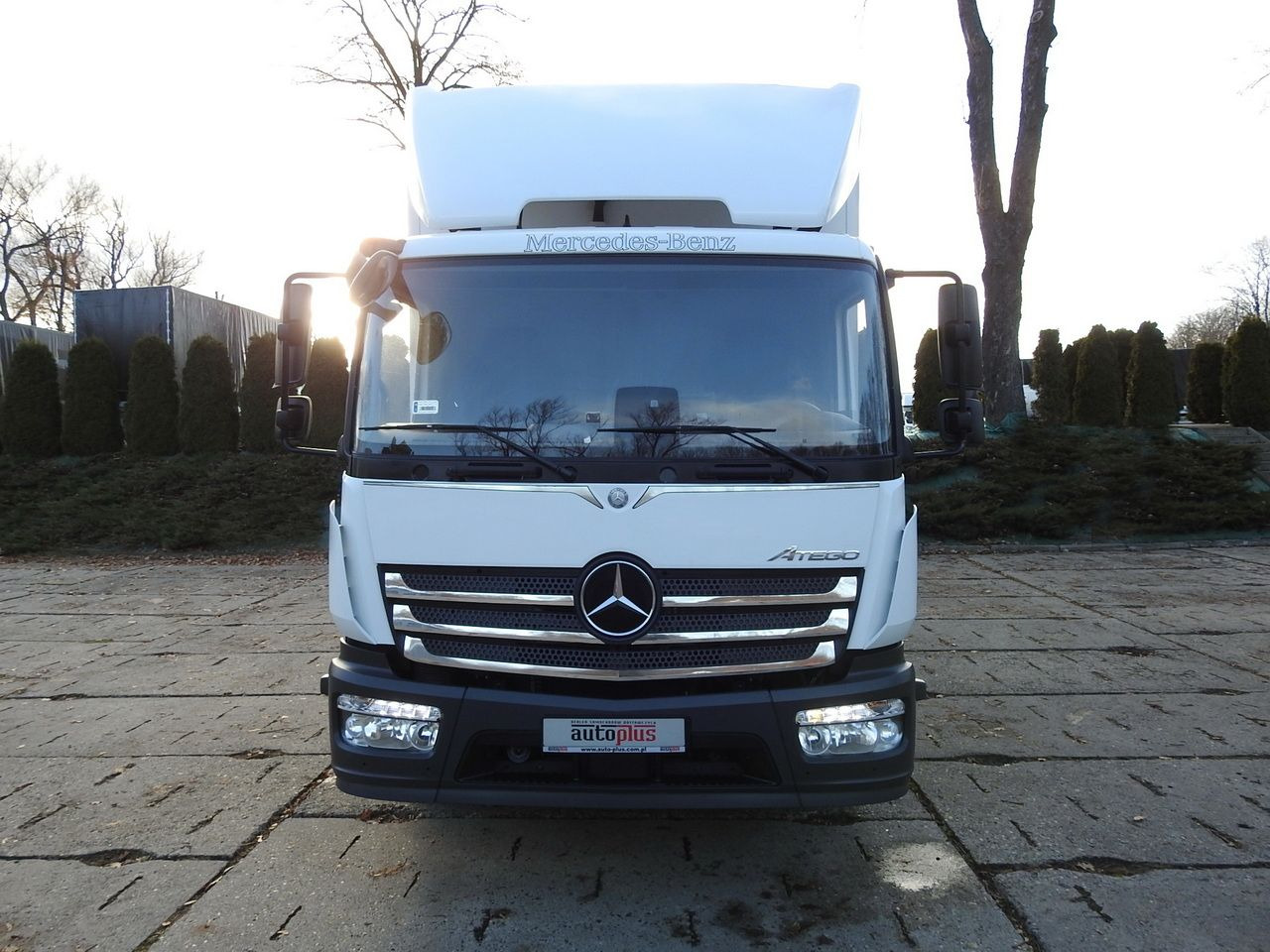 MERCEDES ATEGO 12.24 REGRIGERATOR BOX -10*C LIFT 16 PALLETS HEATING FUNCTION WEBASTO CRUISE CONTROL PNEUMATICS AIR CONDITIONING 240HP - Рефрижератор камион: снимка 5 MERCEDES ATEGO 12.24 REGRIGERATOR BOX -10*C LIFT 16 PALLETS HEATING FUNCTION WEBASTO CRUISE CONTROL PNEUMATICS AIR CONDITIONING 240HP - Рефрижератор камион: снимка 5