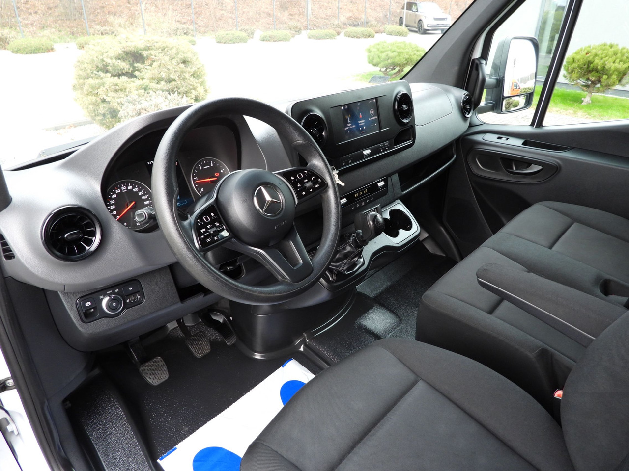 MERCEDES SPRINTER 314 REGRIGERATOR BOX -1*C CRUISE CONTROL NAVIGATION AIR CONDITIONING 140HP - Хладилен бус: снимка 2 MERCEDES SPRINTER 314 REGRIGERATOR BOX -1*C CRUISE CONTROL NAVIGATION AIR CONDITIONING 140HP - Хладилен бус: снимка 2