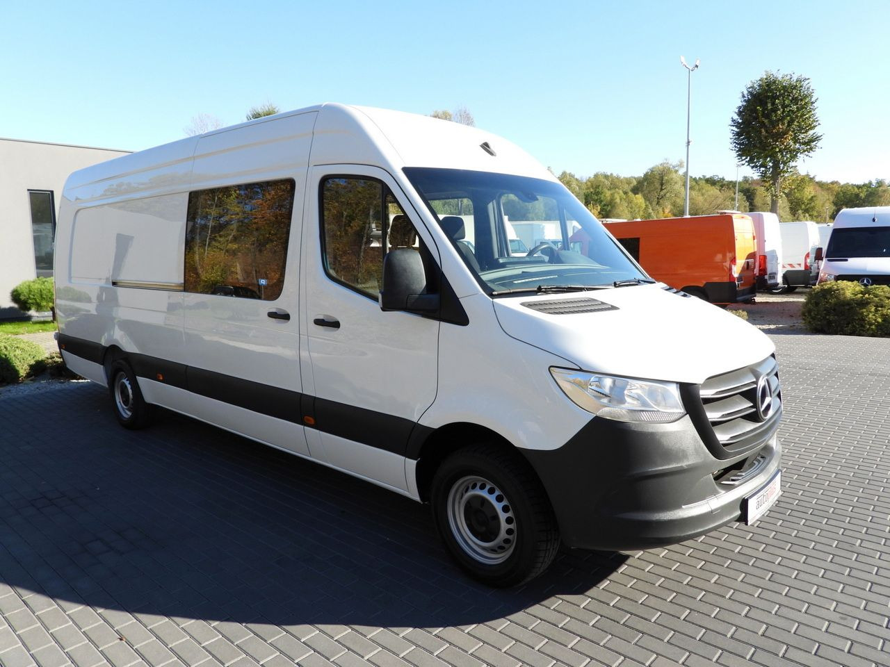 MERCEDES SPRINTER 316 BOX DELIVERY VAN 7 SEATS CRUISE CONTROL AUTOMATIC TRANSMISSION AIR CONDITIONING 160HP - Товарен бус: снимка 5 MERCEDES SPRINTER 316 BOX DELIVERY VAN 7 SEATS CRUISE CONTROL AUTOMATIC TRANSMISSION AIR CONDITIONING 160HP - Товарен бус: снимка 5