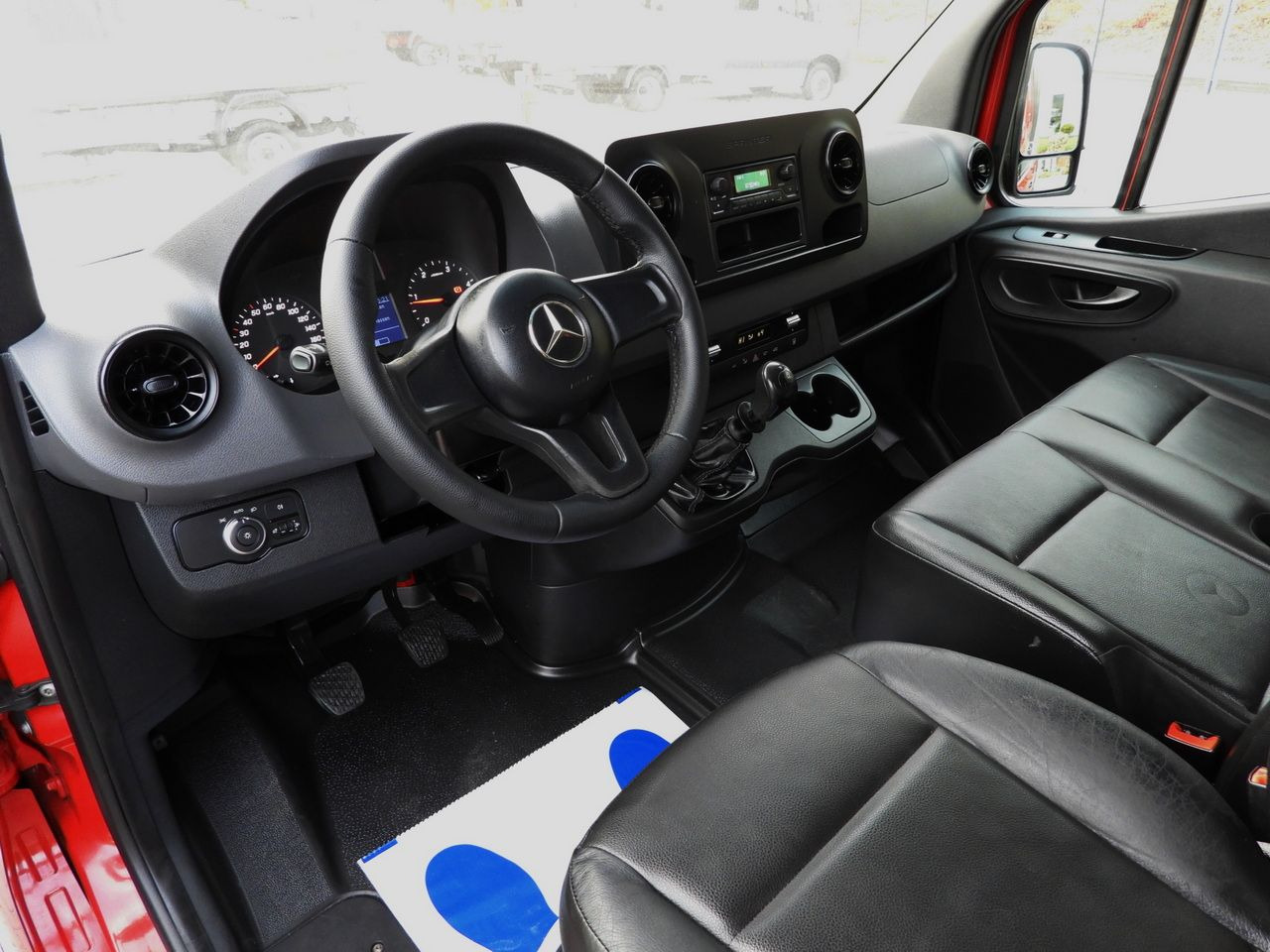 MERCEDES SPRINTER 316 STAKE BODY DOUBLE CABIN DOKA 7 SEATS AIR CONDITIONING  160HP - Бус с двойна кабина: снимка 2 MERCEDES SPRINTER 316 STAKE BODY DOUBLE CABIN DOKA 7 SEATS AIR CONDITIONING  160HP - Бус с двойна кабина: снимка 2