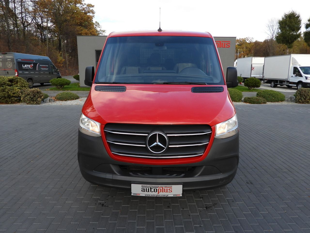 MERCEDES SPRINTER 316 STAKE BODY DOUBLE CABIN DOKA 7 SEATS AIR CONDITIONING  160HP - Бус с двойна кабина: снимка 5 MERCEDES SPRINTER 316 STAKE BODY DOUBLE CABIN DOKA 7 SEATS AIR CONDITIONING  160HP - Бус с двойна кабина: снимка 5