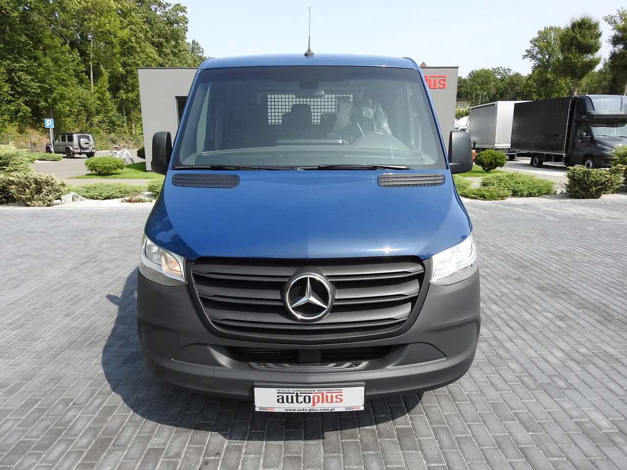 MERCEDES SPRINTER 316 STAKE BODY DOUBLE CABIN DOKA 7 SEATS AIR CONDITIONING 160HP - Бус с двойна кабина: снимка 5 MERCEDES SPRINTER 316 STAKE BODY DOUBLE CABIN DOKA 7 SEATS AIR CONDITIONING 160HP - Бус с двойна кабина: снимка 5