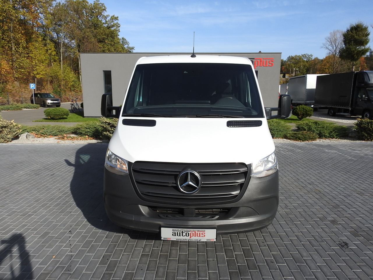 MERCEDES SPRINTER 516 STAKE BODY DOUBLE CABIN DOKA 6 SEATS CRUISE CONTROL AIR CONDITIONING TWIN WHEELS 160HP - Бус с двойна кабина: снимка 5 MERCEDES SPRINTER 516 STAKE BODY DOUBLE CABIN DOKA 6 SEATS CRUISE CONTROL AIR CONDITIONING TWIN WHEELS 160HP - Бус с двойна кабина: снимка 5