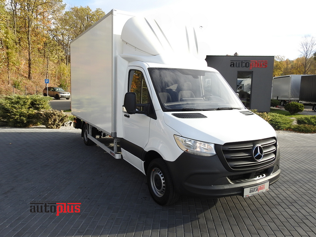 MERCEDES SPRINTER BOX LIFT 8 PALLETS AIR CONDITIONING  150HP - Хладилен бус: снимка 1 MERCEDES SPRINTER BOX LIFT 8 PALLETS AIR CONDITIONING  150HP - Хладилен бус: снимка 1