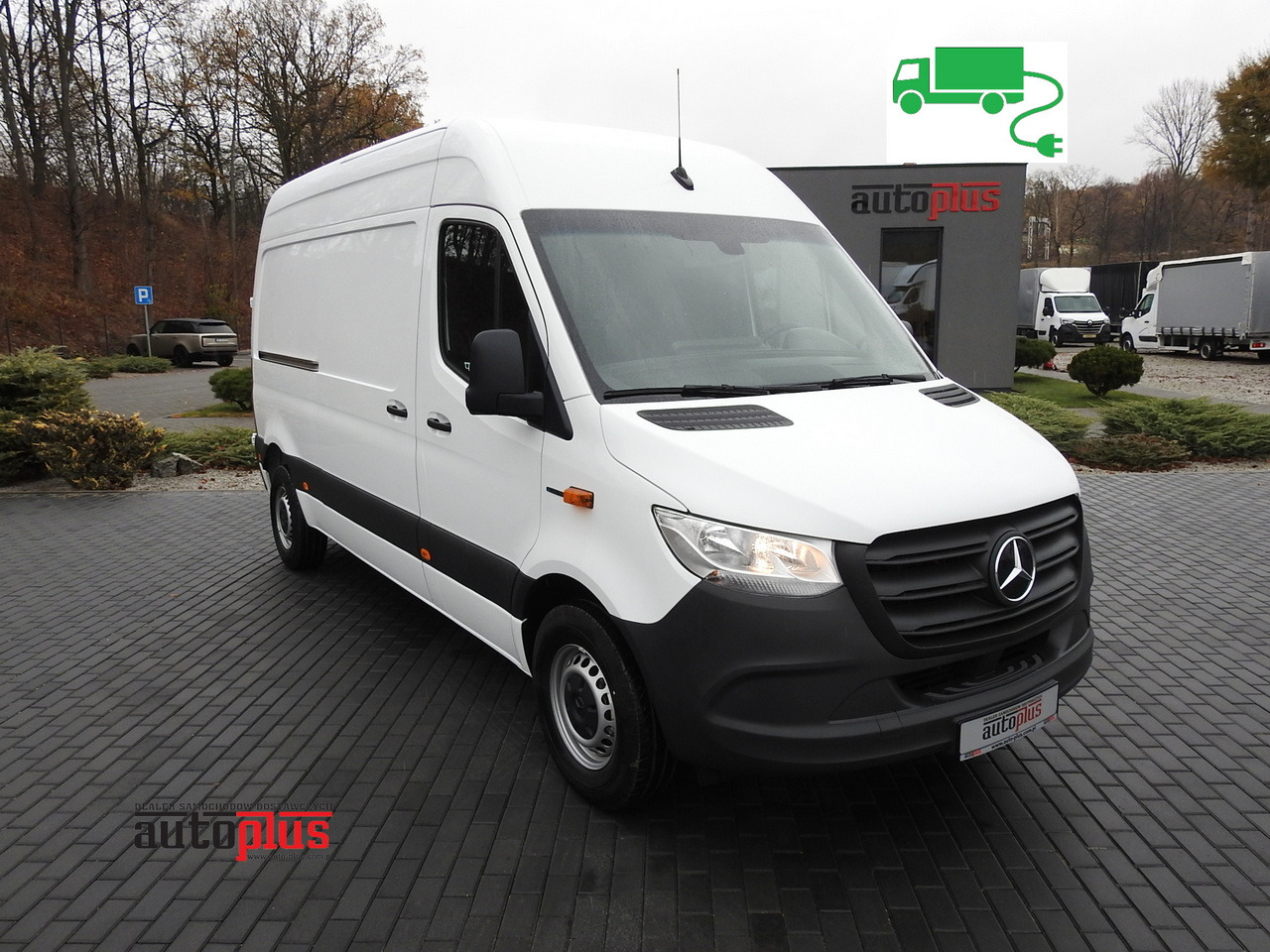 MERCEDES eSprinter NEW ELECTRIC VAN AUTOMATIC TRANSMISSION GUARANTEE 95HP - Товарен бус, Електрически бус: снимка 1 MERCEDES eSprinter NEW ELECTRIC VAN AUTOMATIC TRANSMISSION GUARANTEE 95HP - Товарен бус, Електрически бус: снимка 1