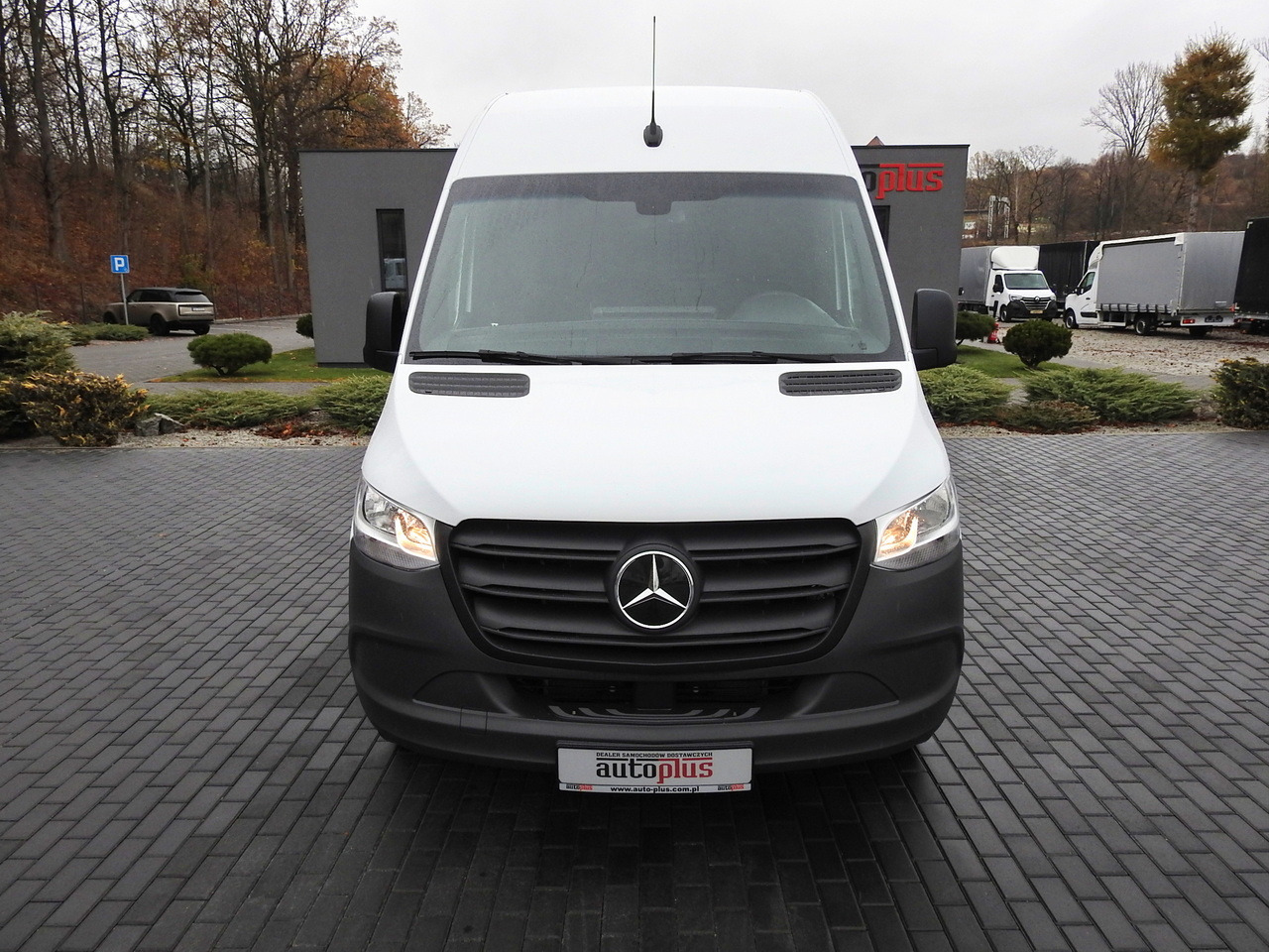 MERCEDES eSprinter NEW ELECTRIC VAN AUTOMATIC TRANSMISSION GUARANTEE 95HP - Товарен бус, Електрически бус: снимка 5 MERCEDES eSprinter NEW ELECTRIC VAN AUTOMATIC TRANSMISSION GUARANTEE 95HP - Товарен бус, Електрически бус: снимка 5