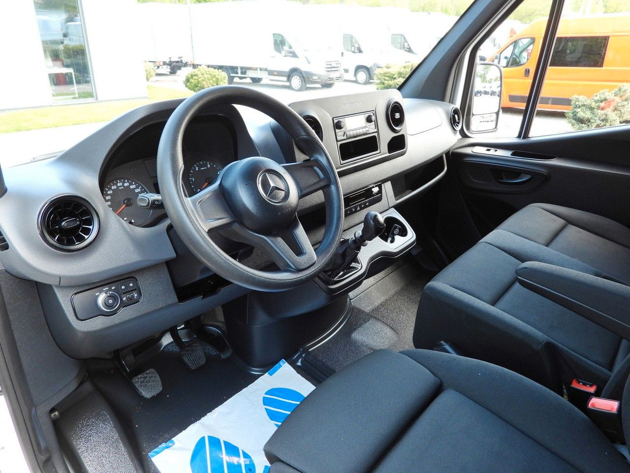 Mercedes-Benz SPRINTER 316 KASTENWAGEN KLIMAANLAGE 165PS Mercedes-Benz SPRINTER 316 KASTENWAGEN KLIMAANLAGE 165PS - Товарен бус: снимка 2 Mercedes-Benz SPRINTER 316 KASTENWAGEN KLIMAANLAGE 165PS Mercedes-Benz SPRINTER 316 KASTENWAGEN KLIMAANLAGE 165PS - Товарен бус: снимка 2