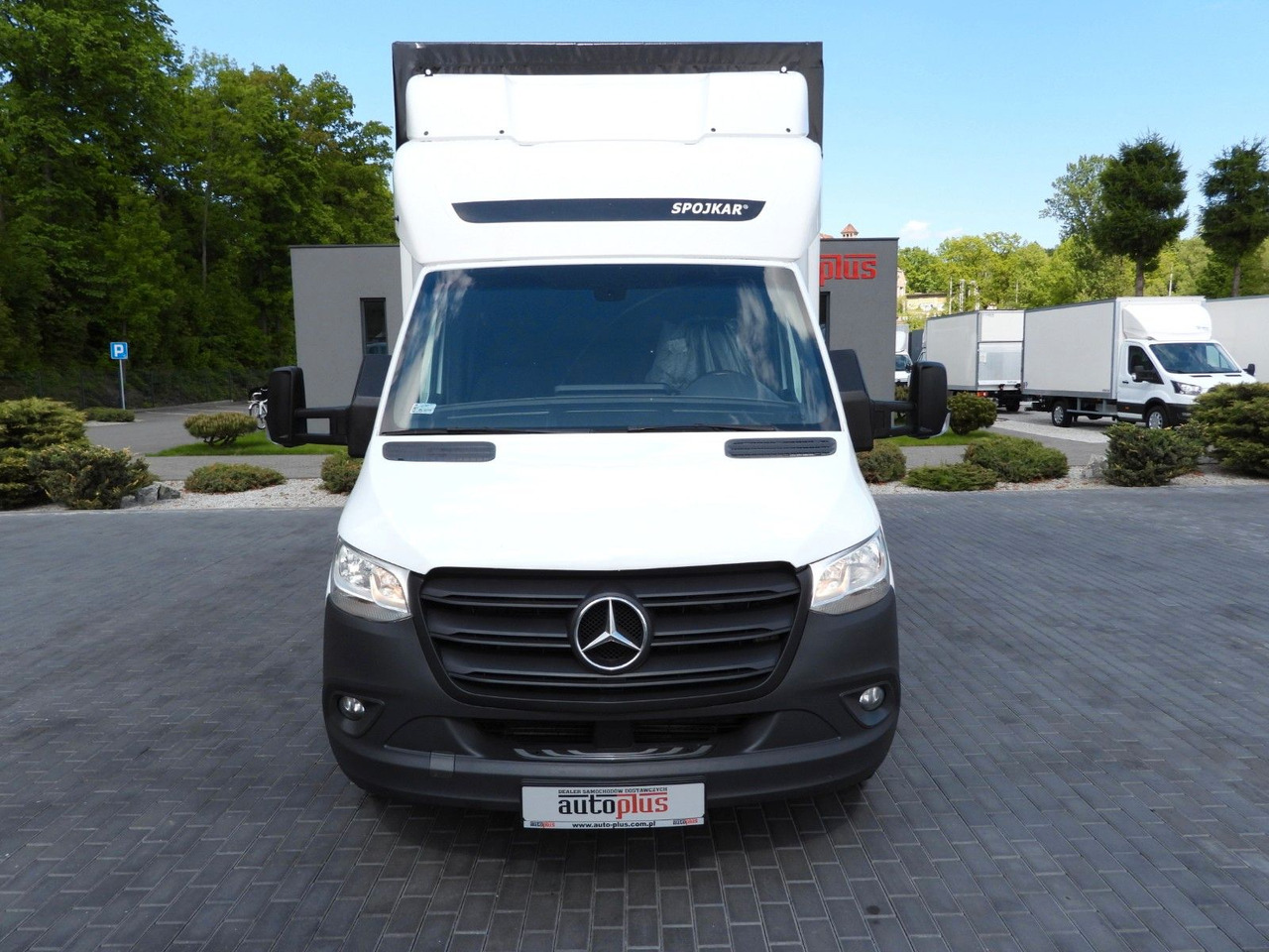 Mercedes-Benz SPRINTER 316 PRITSCHE PLANE AUFZUG 10 PALETTEN - Брезентов бус, Бус с двойна кабина: снимка 5 Mercedes-Benz SPRINTER 316 PRITSCHE PLANE AUFZUG 10 PALETTEN - Брезентов бус, Бус с двойна кабина: снимка 5