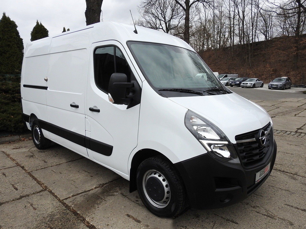 OPEL MOVANO REFRIGERATOR VAN 0*C CRUISE CONTROL NAVIGATION AIR CONDITIONING LED LIGHTS 136HP - Хладилен бус: снимка 4 OPEL MOVANO REFRIGERATOR VAN 0*C CRUISE CONTROL NAVIGATION AIR CONDITIONING LED LIGHTS 136HP - Хладилен бус: снимка 4