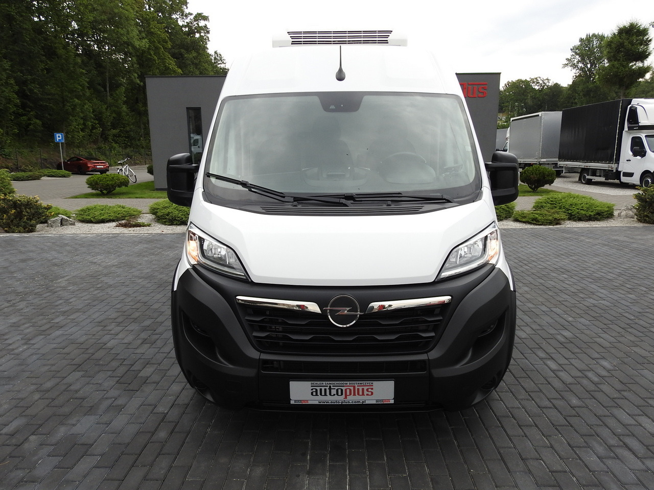 OPEL MOVANO REFRIGERATOR VAN 0*C HEATING FUNCTION AIR CONDITIONING 140HP - Хладилен бус: снимка 5 OPEL MOVANO REFRIGERATOR VAN 0*C HEATING FUNCTION AIR CONDITIONING 140HP - Хладилен бус: снимка 5
