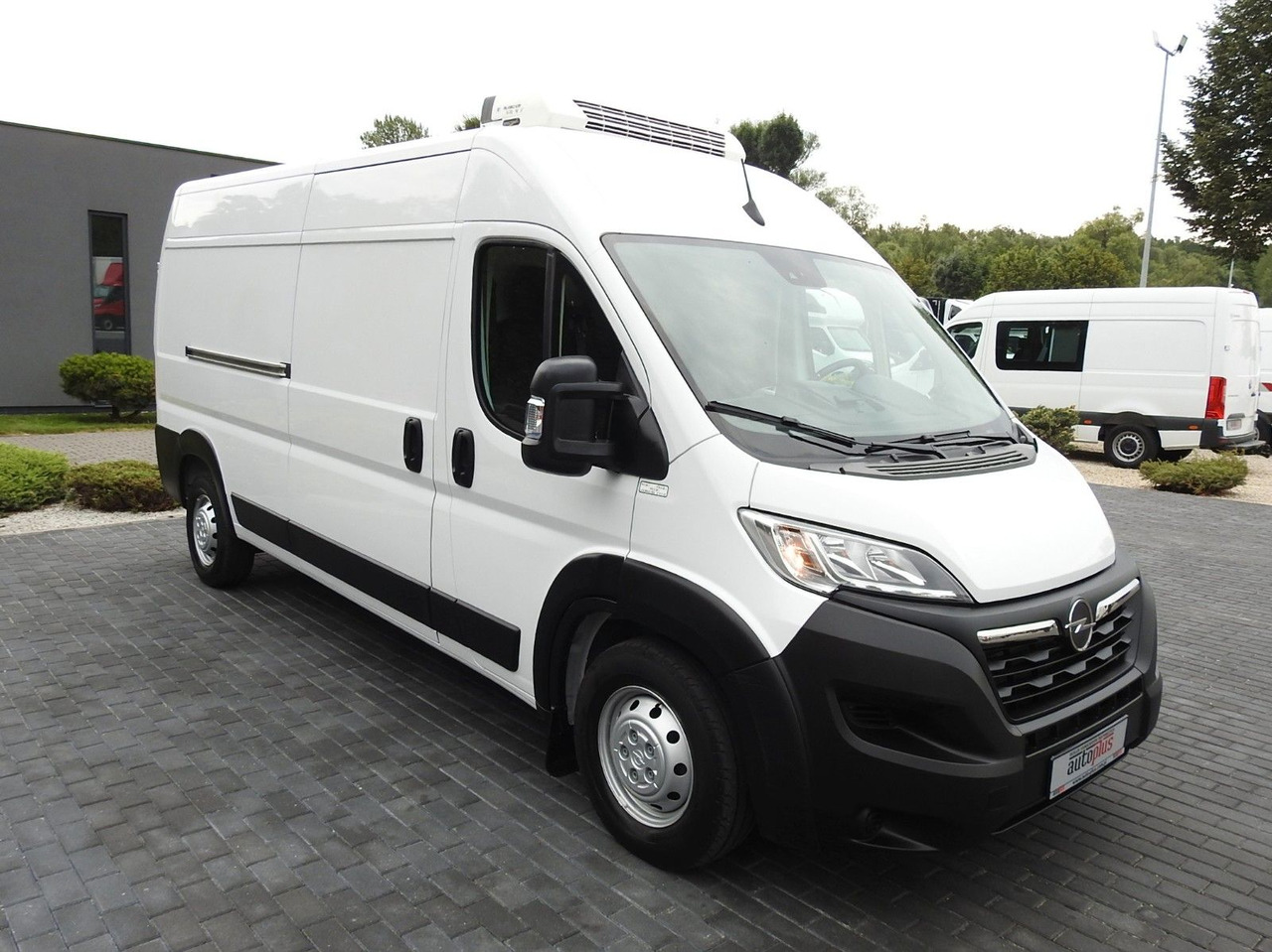 Opel MOVANO KÜHLKASTENWAGEN 0*C HEIZFUNKTION Opel MOVANO KÜHLKASTENWAGEN 0*C HEIZFUNKTION - Хладилен бус: снимка 4 Opel MOVANO KÜHLKASTENWAGEN 0*C HEIZFUNKTION Opel MOVANO KÜHLKASTENWAGEN 0*C HEIZFUNKTION - Хладилен бус: снимка 4