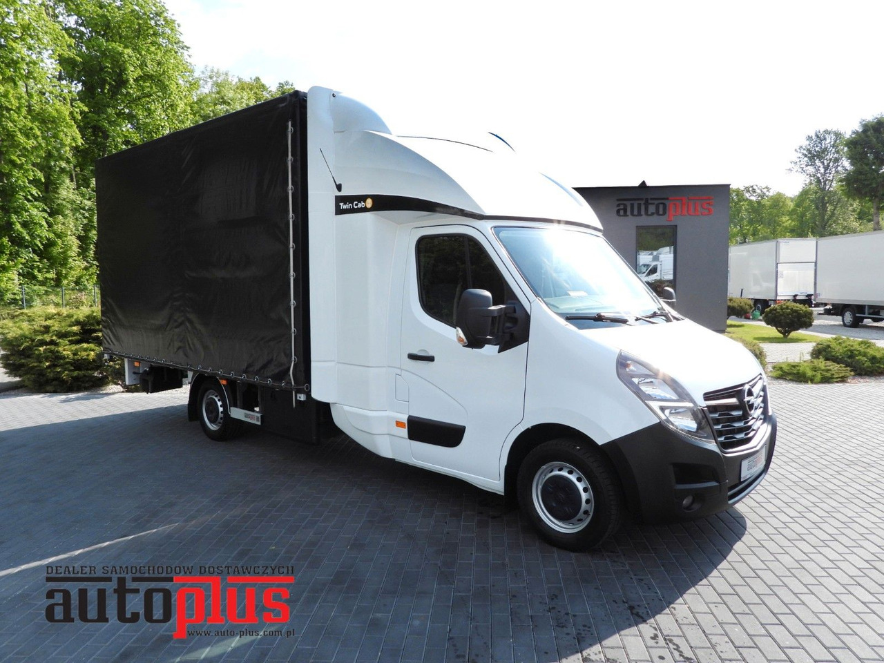 Opel MOVANO PRITSCHE PLANE 10 PALETTEN WEBASTO A/C Opel MOVANO PRITSCHE PLANE 10 PALETTEN WEBASTO A/C - Брезентов бус, Бус с двойна кабина: снимка 1 Opel MOVANO PRITSCHE PLANE 10 PALETTEN WEBASTO A/C Opel MOVANO PRITSCHE PLANE 10 PALETTEN WEBASTO A/C - Брезентов бус, Бус с двойна кабина: снимка 1