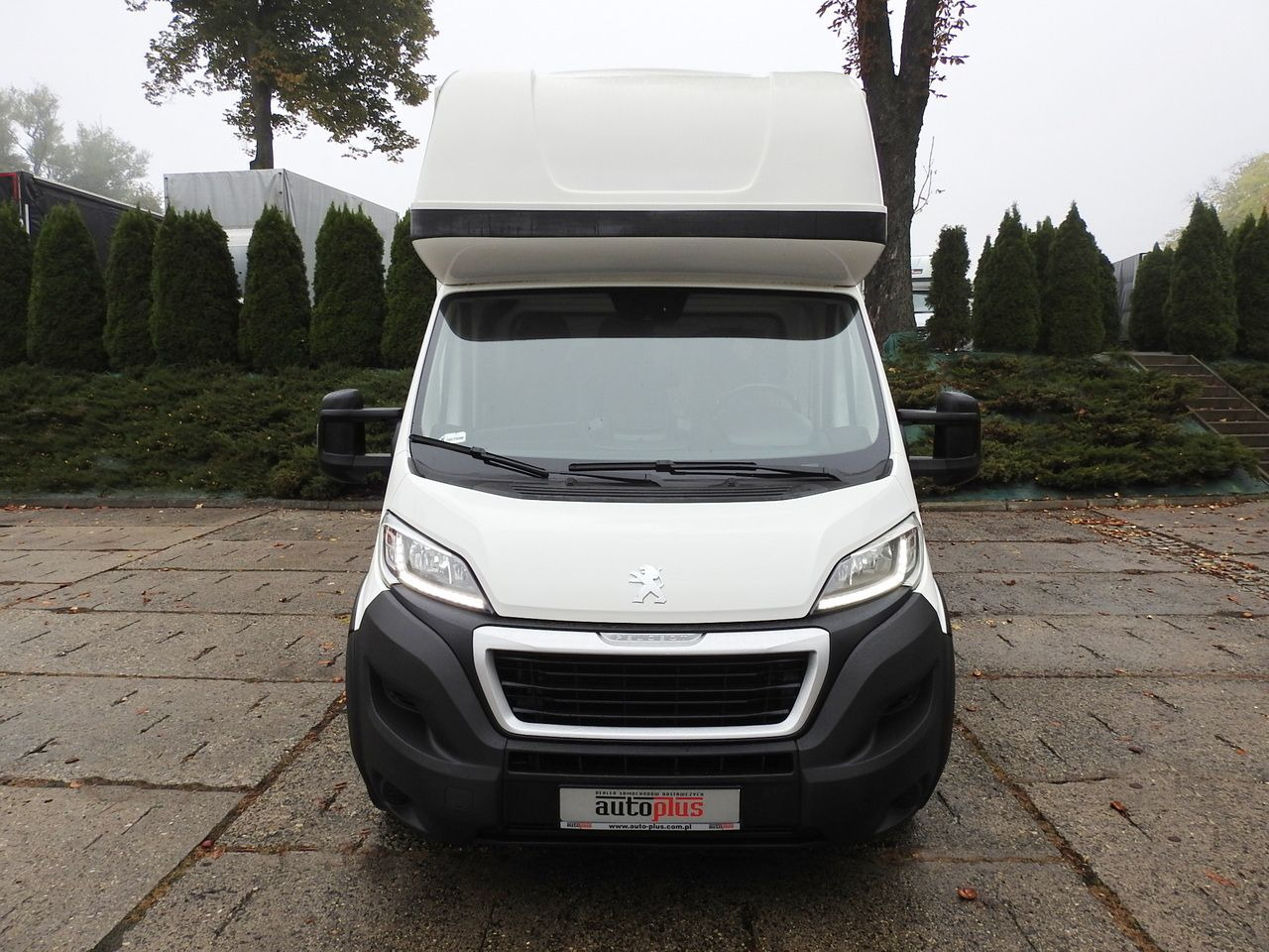 PEUGEOT BOXER TARPAULIN LIFT 8 PALLETS WEBASTO LED LIGHTS AIR CONDITIONING 165HP - Брезентов бус: снимка 5 PEUGEOT BOXER TARPAULIN LIFT 8 PALLETS WEBASTO LED LIGHTS AIR CONDITIONING 165HP - Брезентов бус: снимка 5