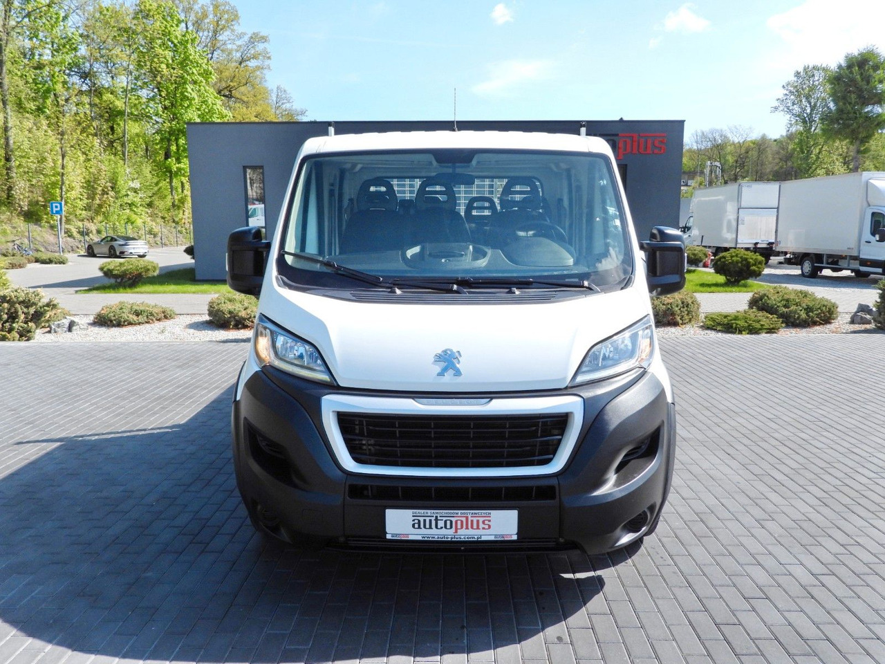Peugeot BOXER KIPPER DOPPELKABINE DOKA 7 SITZE TEMPOMAT - Бус самосвал, Бус с двойна кабина: снимка 5 Peugeot BOXER KIPPER DOPPELKABINE DOKA 7 SITZE TEMPOMAT - Бус самосвал, Бус с двойна кабина: снимка 5